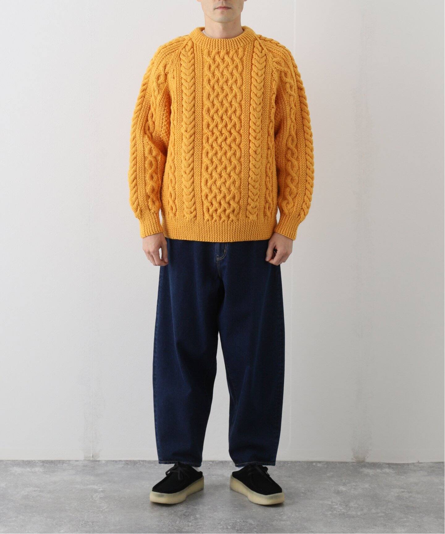 INVERALLAN / インバーアラン】ハンドニット クルーネック（ニット 