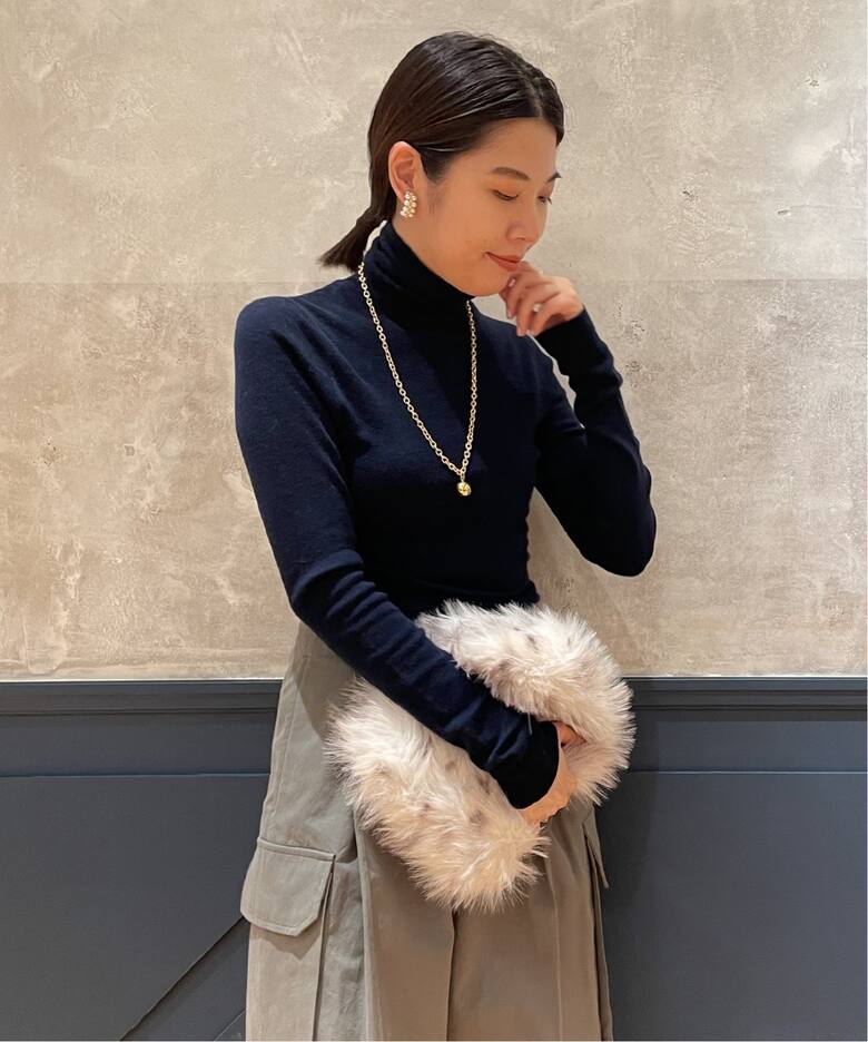 IENA LA BOUCLE Banbury ソフトウールタートルネック（ニット 