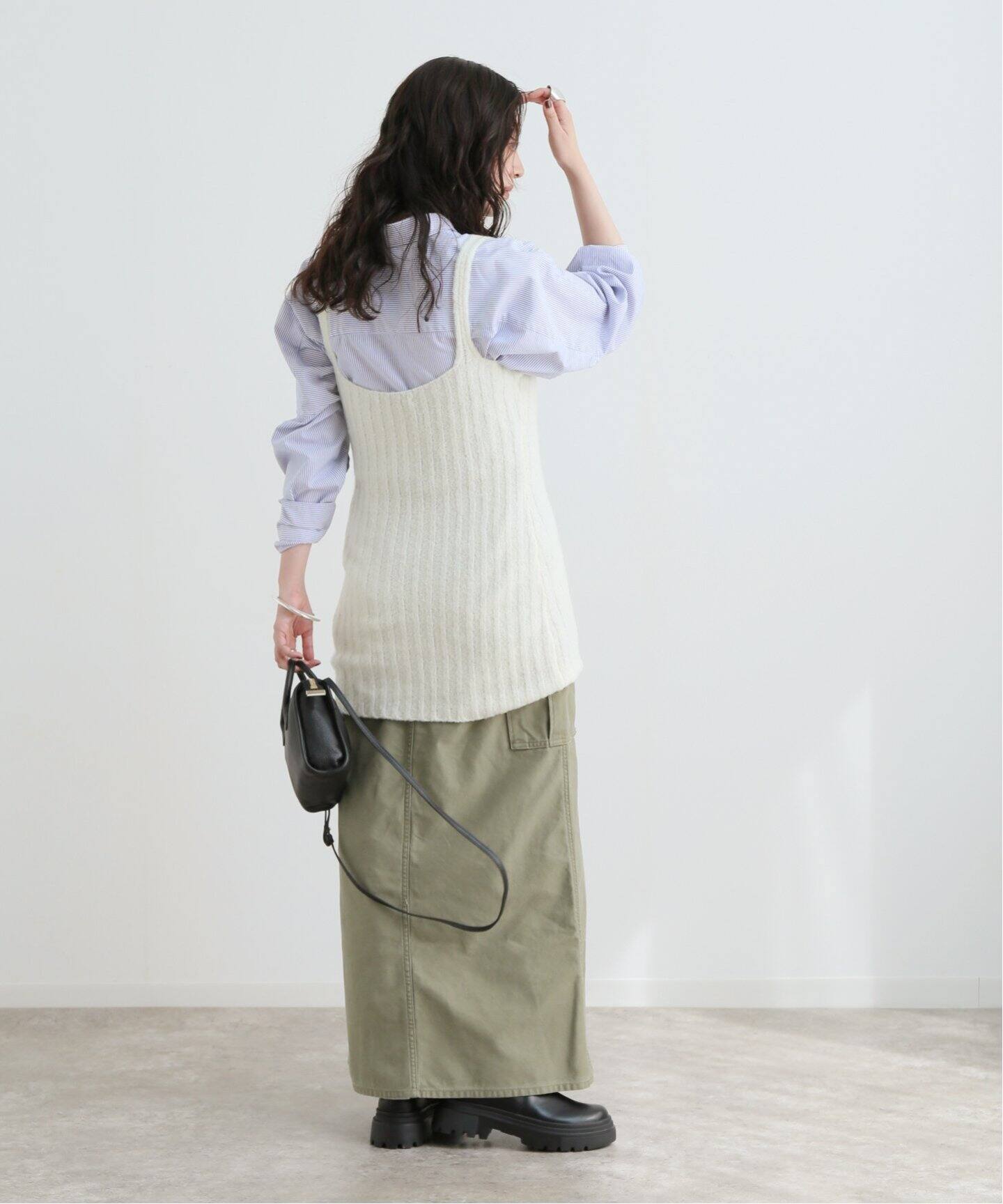 ELISABETH STRAY PEDERSEN】 REPLACE LNIT プルオーバー（ニット  