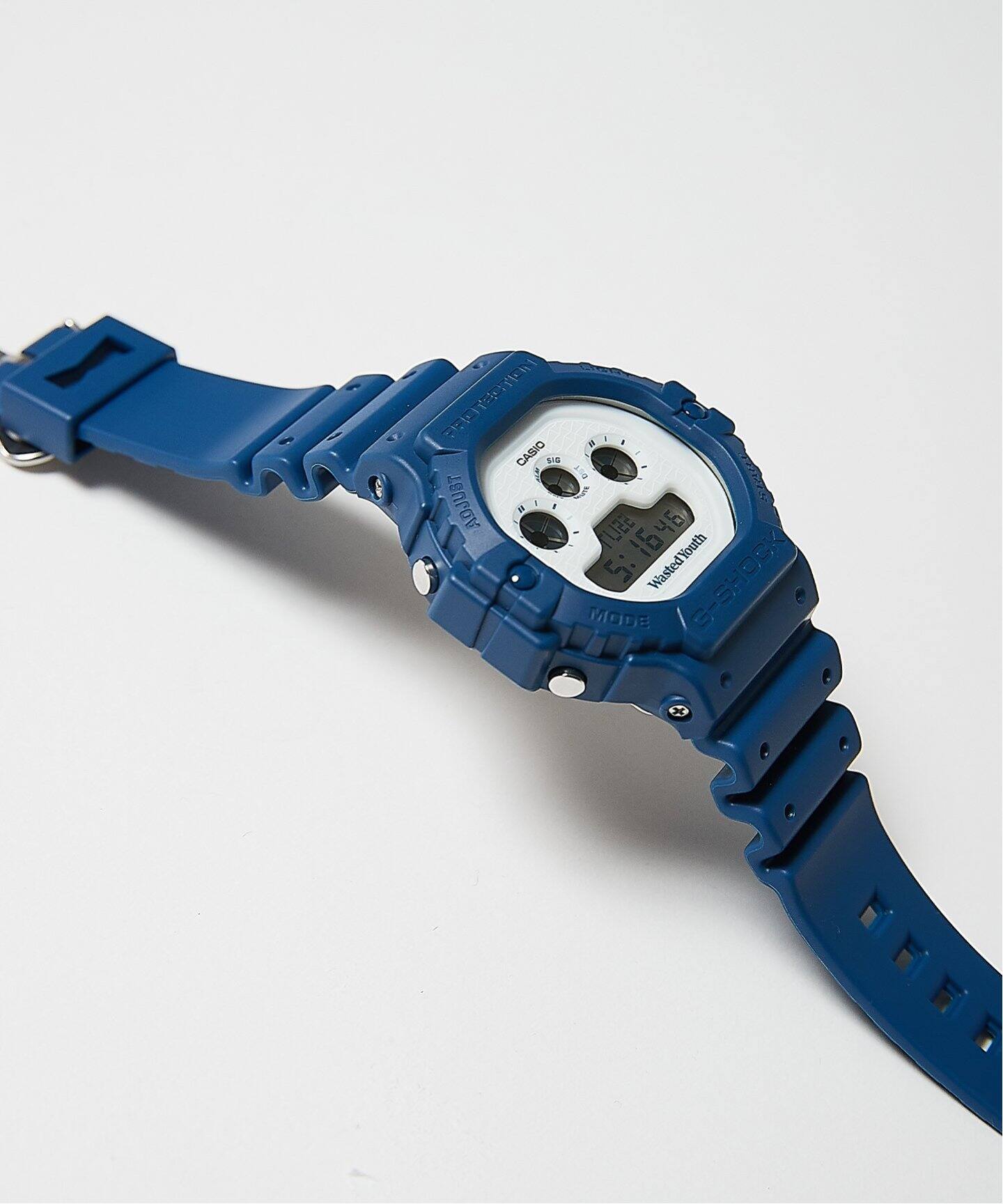 予約》【G-SHOCK × Wasted Youth】DW5900WY-2JR|EDIFICE(エディフィス)公式のファッション通販|【22090310590040】- BAYCREW'S STORE 予約》【G-SHOCK × Wasted Youth】DW5900WY-2JR|EDIFICE(エディフィス)公式のファッション通販|【22090310590040】- BAYCREW'S STORE