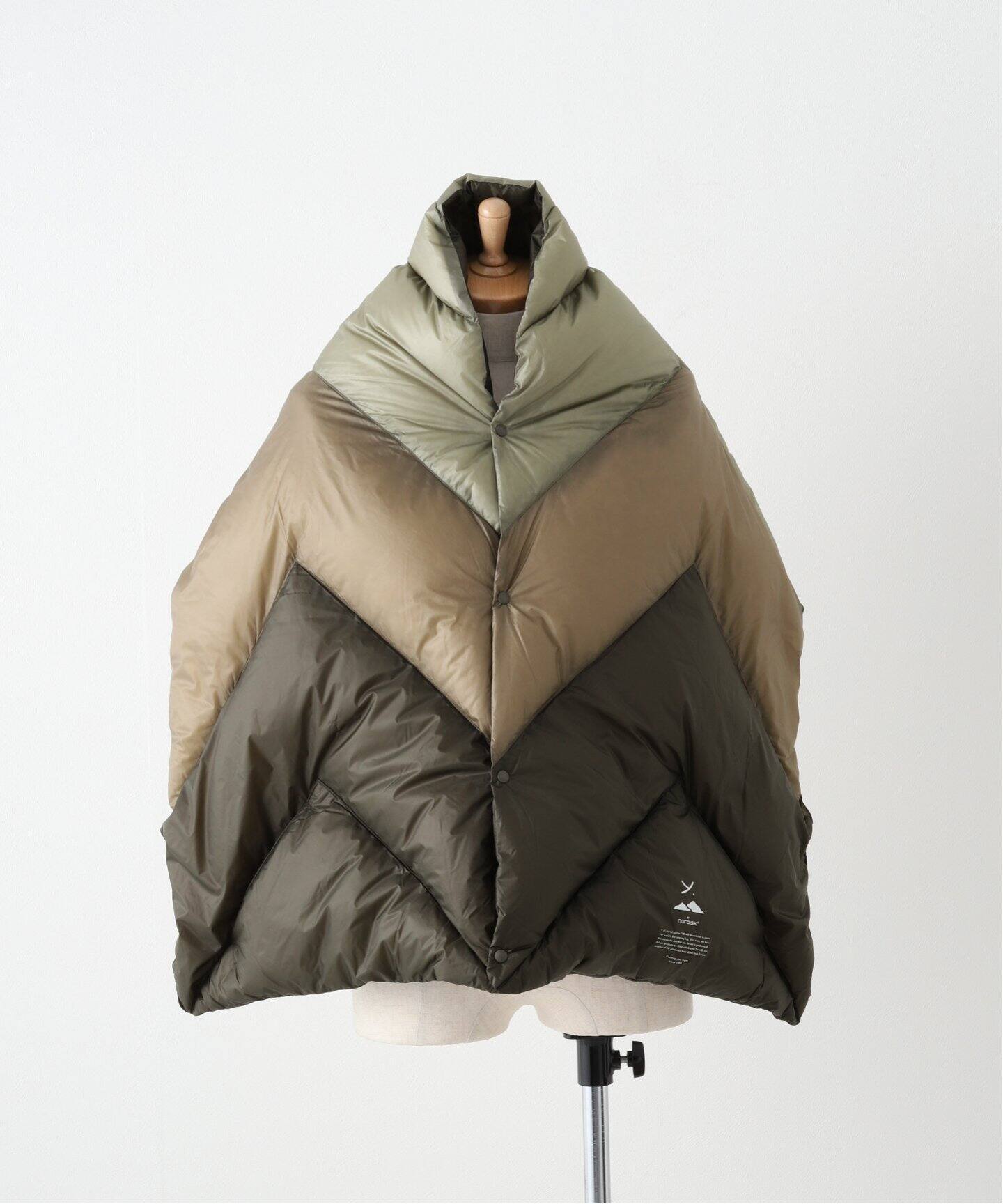 Y(dot)BY NORDISK 】別注 LIGHT DOWN MULTI HALF BLANKET（マット  