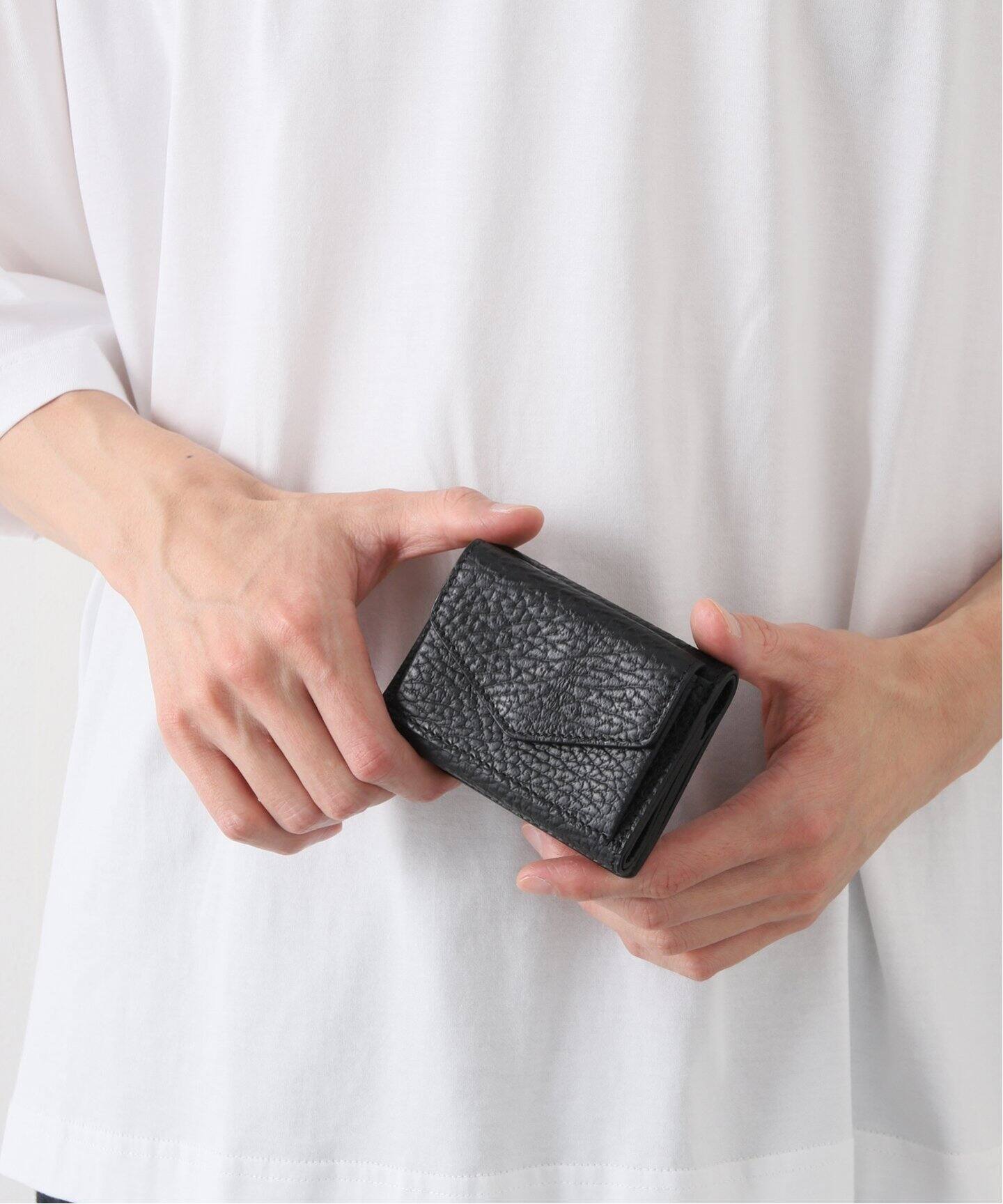 Maison Margiela / メゾン・マルジェラ】Tri Fold Snap Wallet  