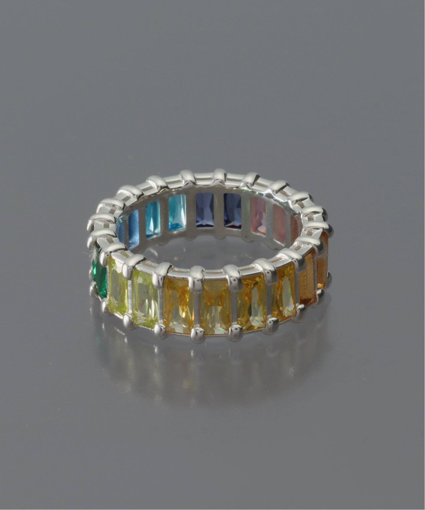 HATTON LABS RAINBOW BAGUETTE ETERNITY RING（リング）｜BOICE FROM  