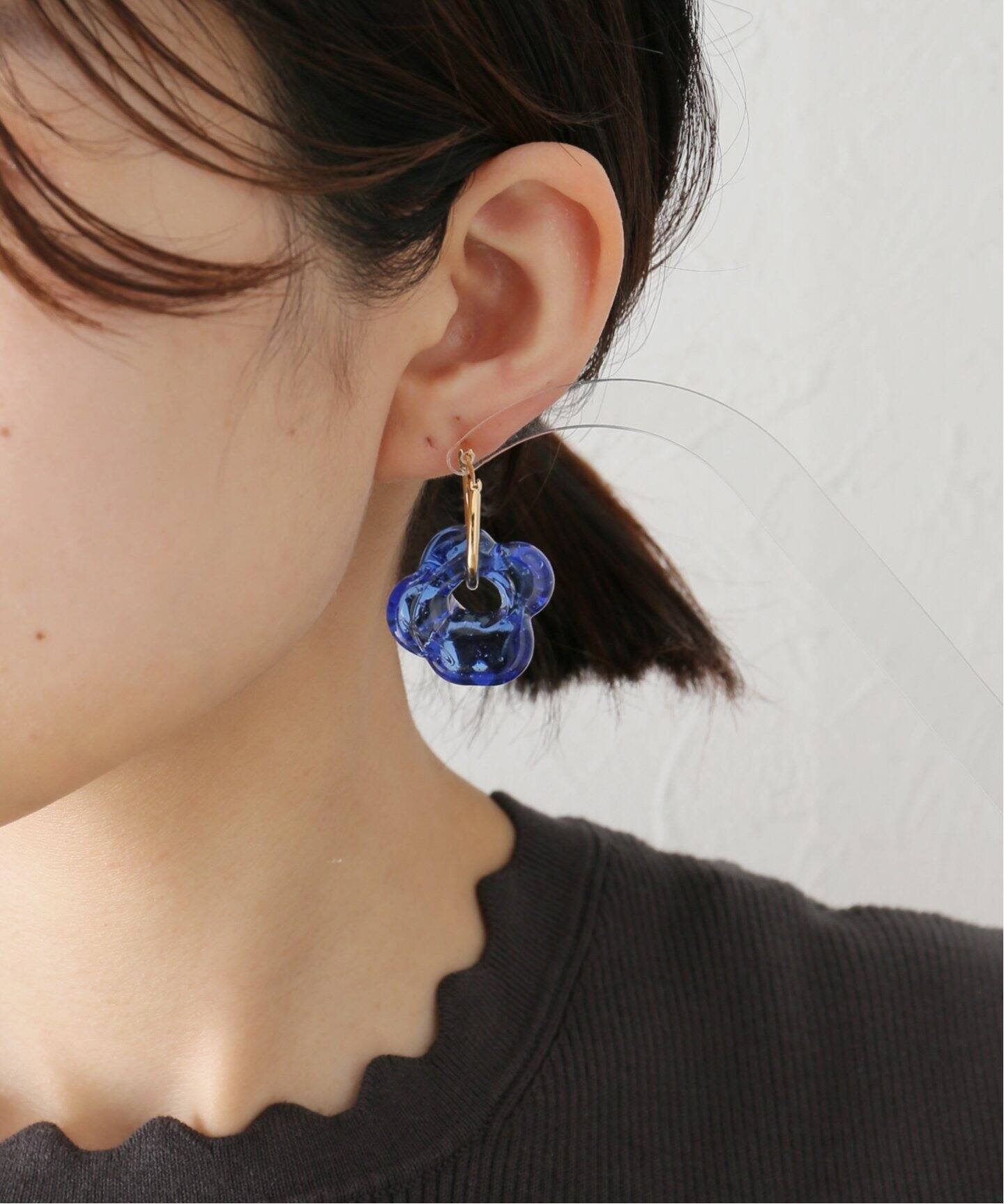 Jentlouisのピアス両耳 （Sisi Joia/シシ ジョイア】フラワーピアス 