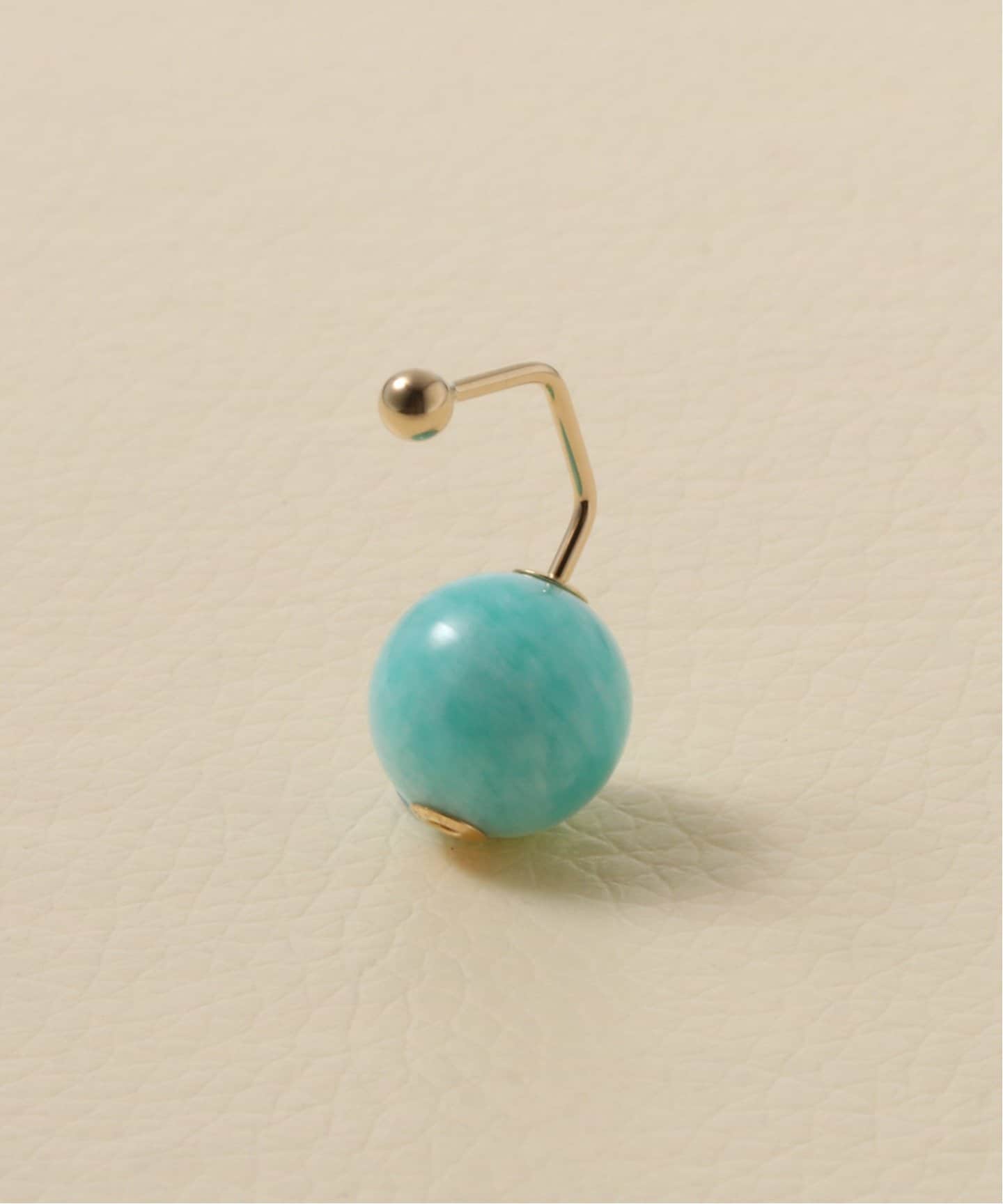 Hirotaka 片耳用ピアス Bamble Bee ホワイトアゲートピアス Hirotaka 片耳用ピアス Bamble Bee ホワイトアゲートピアス