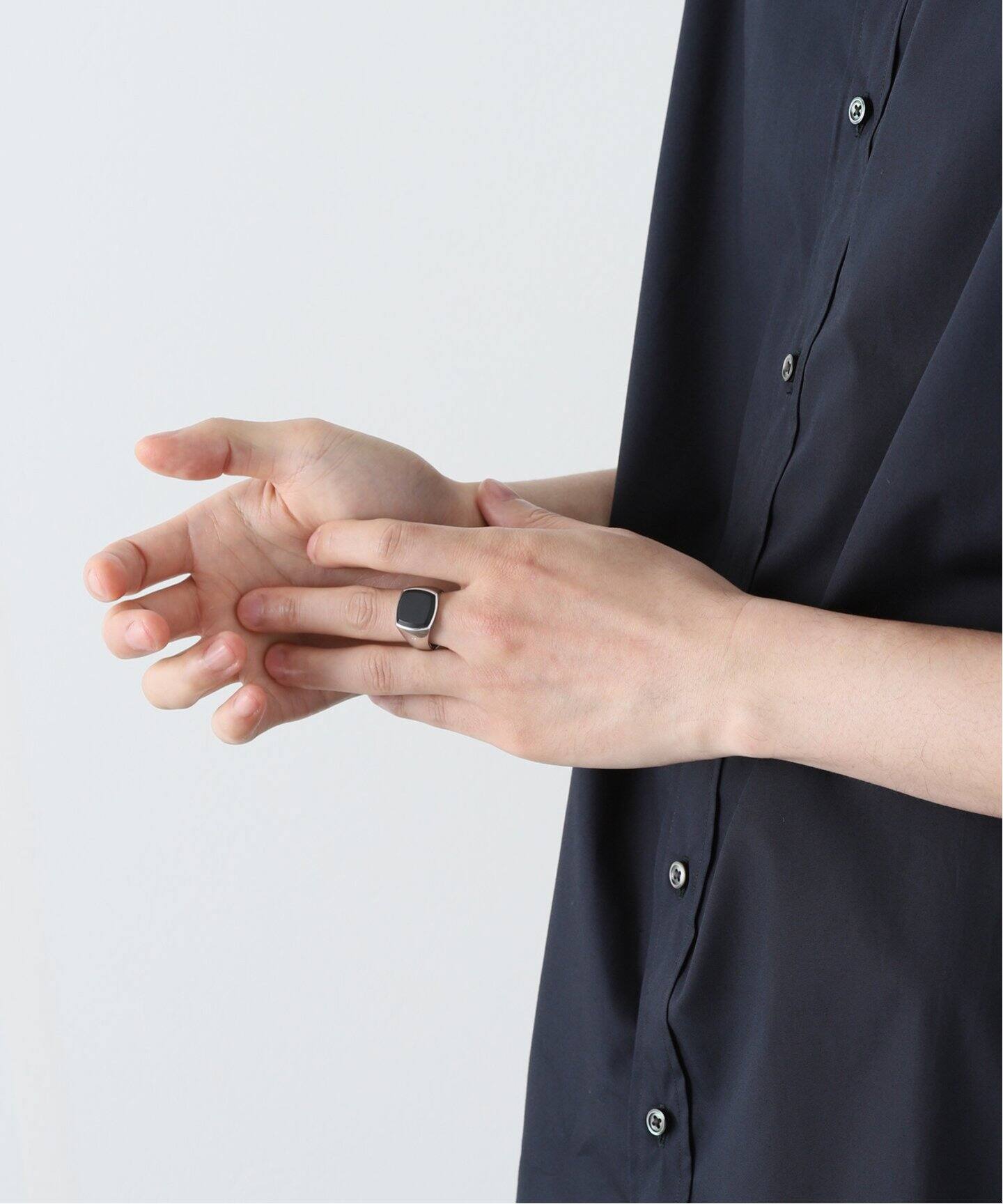 TOM WOOD / トムウッド】CUSHION BLACK ONYX M（リング）｜PULP 