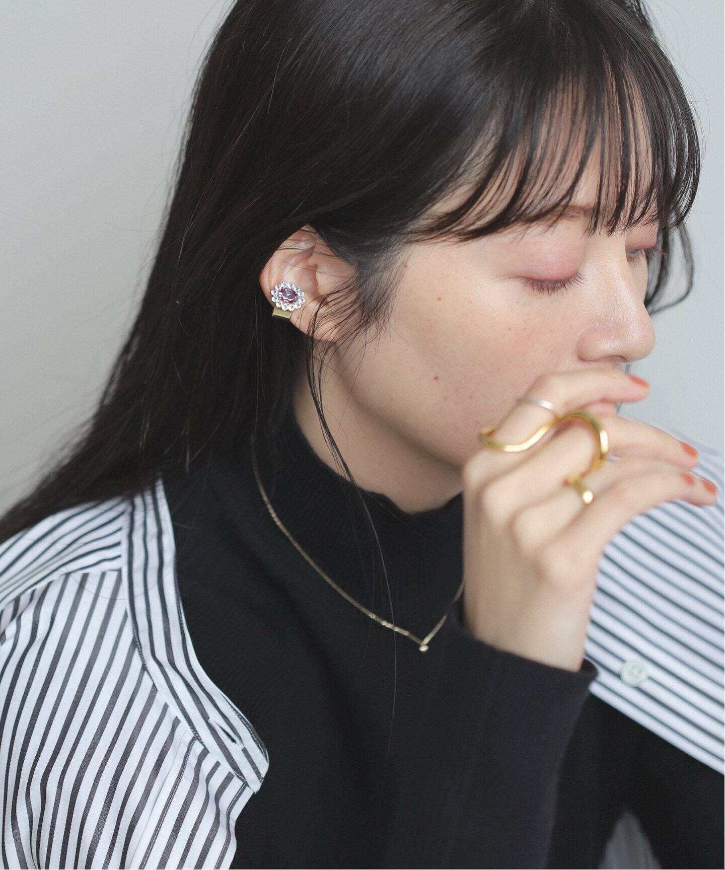 enasoluna/エナソルーナ】Sunflower ear cuff(pink)：イヤーカフ(片耳 