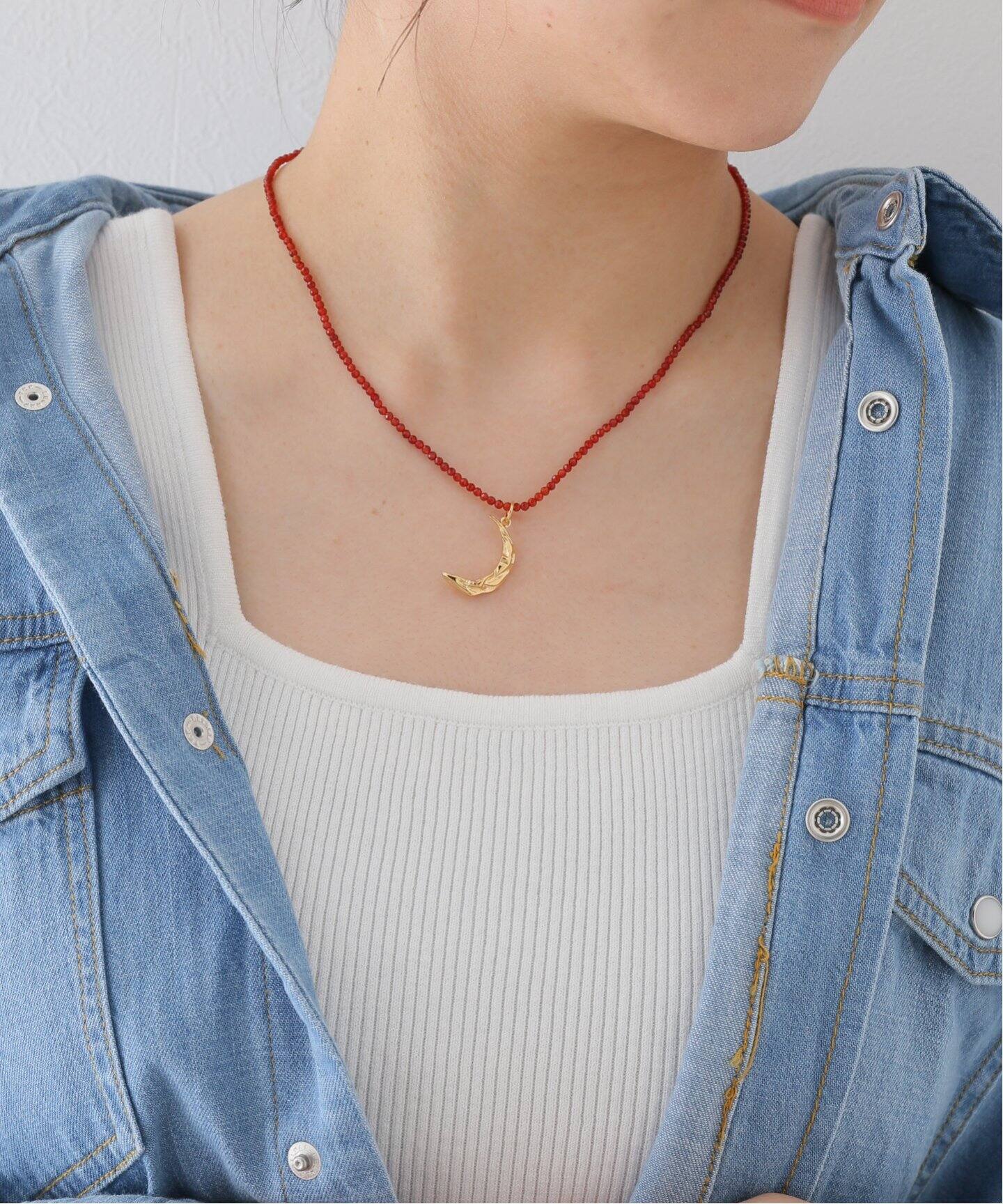 可愛いクリスマスツリーやギフトが！ Hermina Athens ネックレス ...