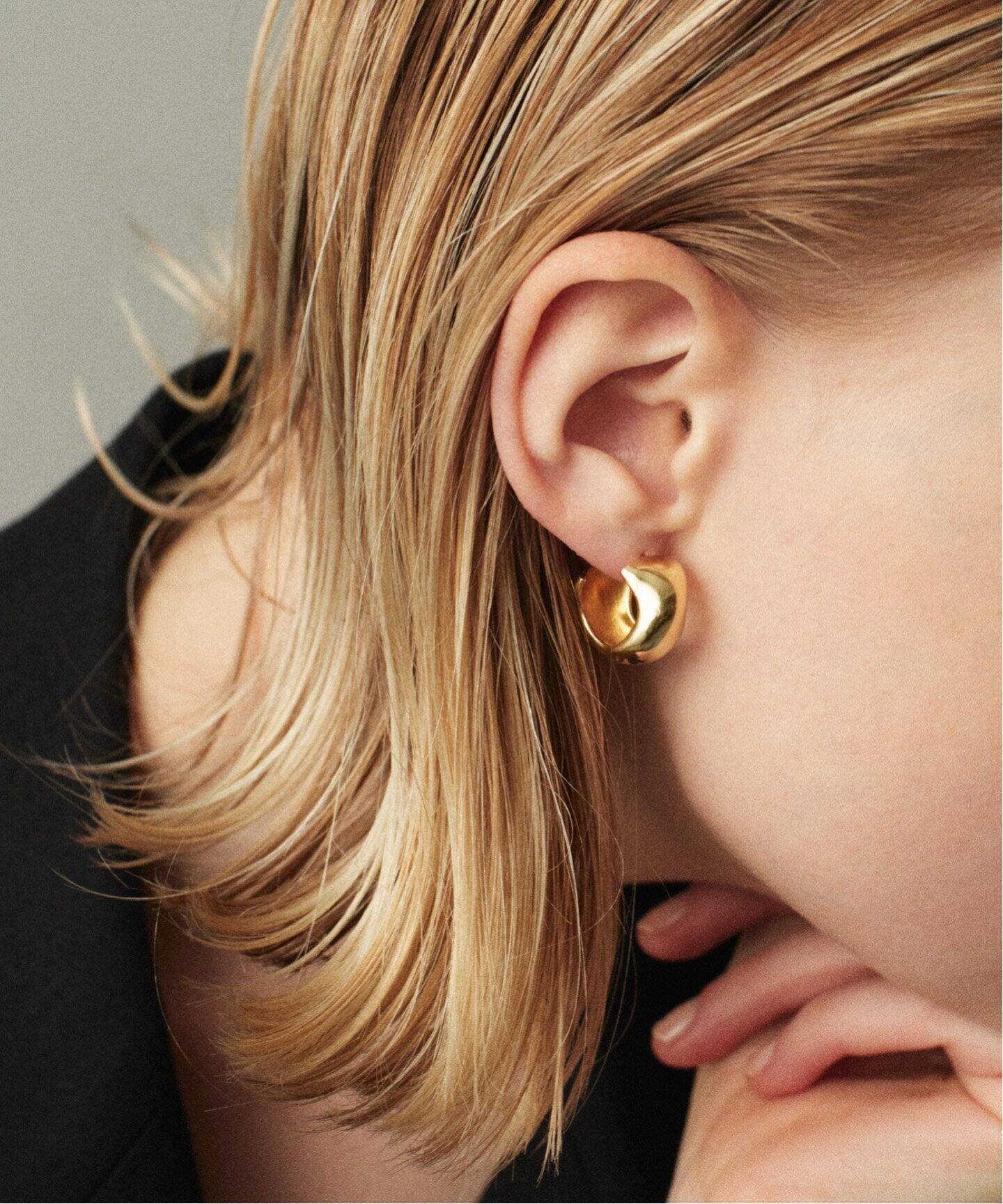 AGMES/アグメス】 SMALL CELIA HOOPS ピアス（両耳）（ピアス（両耳用 