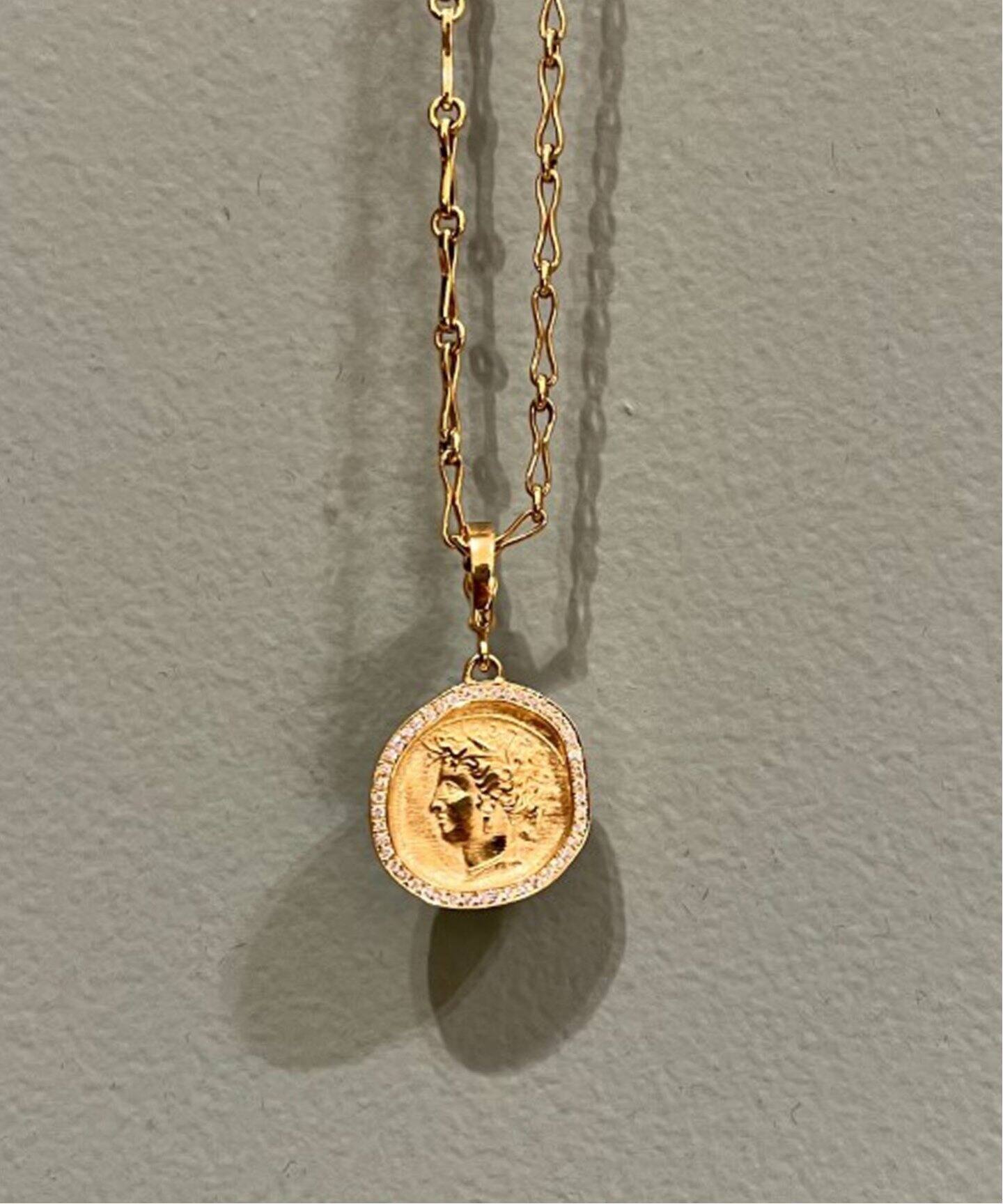 ドゥーズィエムクラス AZLEE☆18K ZODIAC COIN CHARM