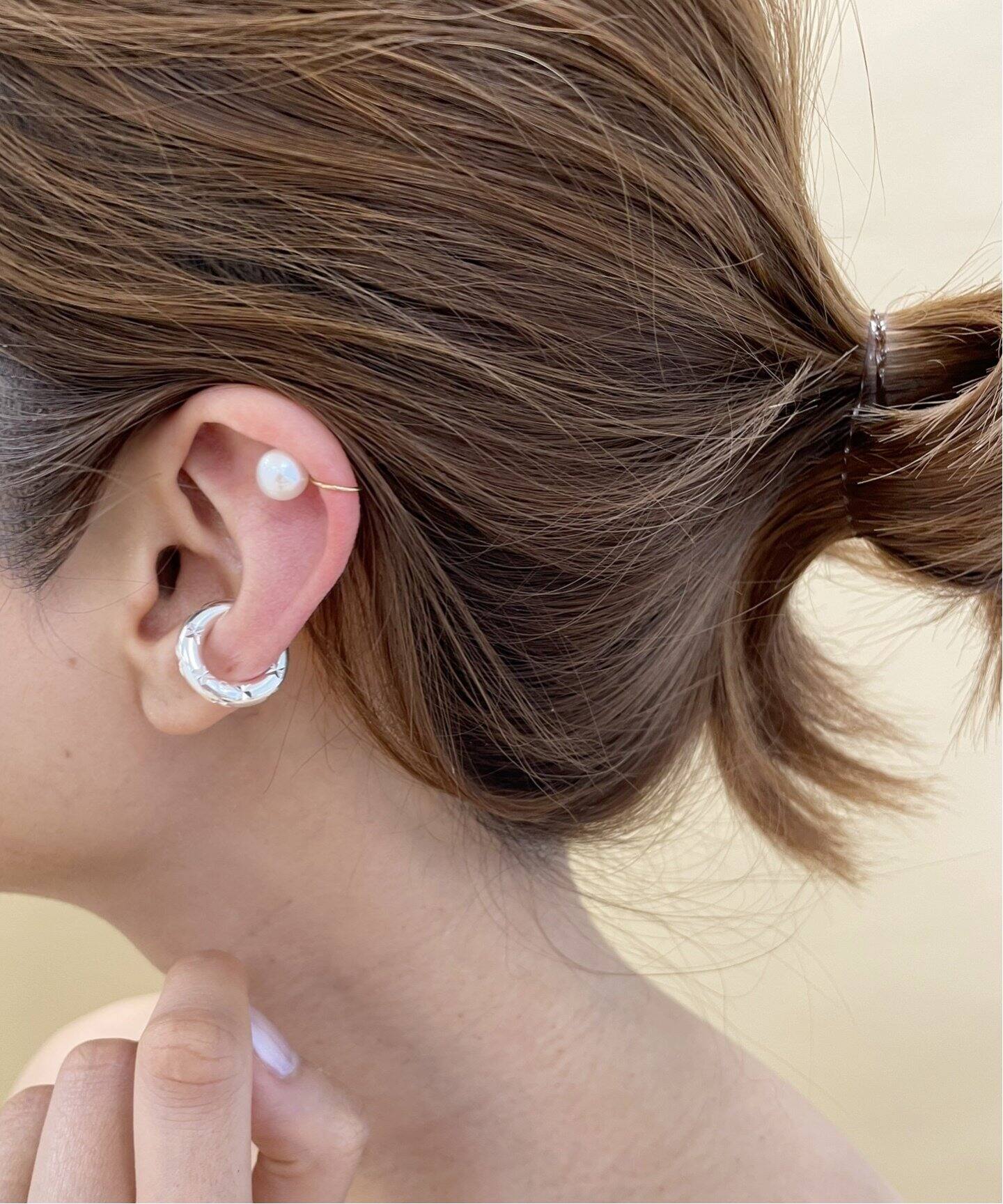 SASKIA DIEZ/サスキア ディツ】パールツキイヤーカフ（イヤリング  