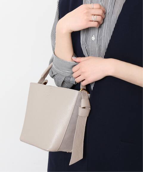 Aulentti ポーチ付き2wayバッグ Spick And Span スピック スパン 公式のファッション通販 Baycrew S Store Aulentti ポーチ付き2wayバッグ Spick And Span スピック スパン 公式のファッション通販 Baycrew S Store