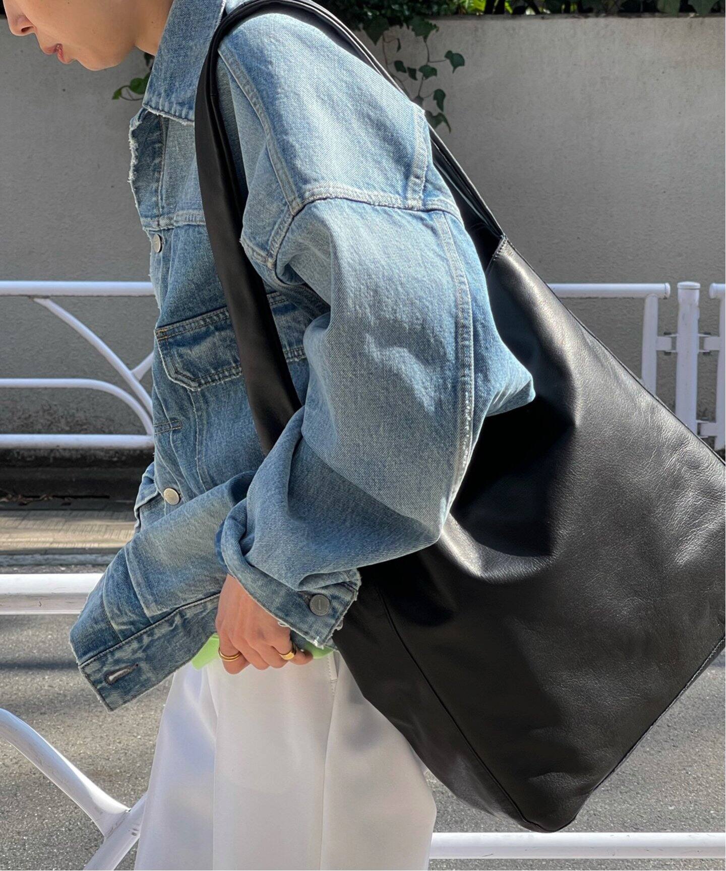 Ch Iii Bigbig Shoulder バッグ Noble ノーブル 公式のファッション通販 Baycrew S Store