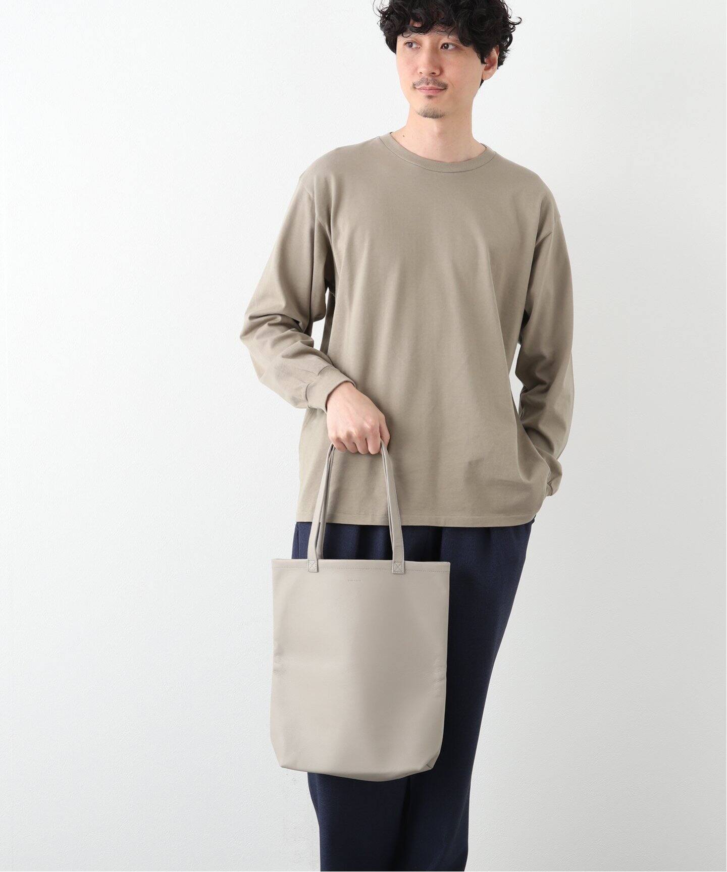 Hender Scheme / エンダースキーマ】cow bag M（その他バッグ  