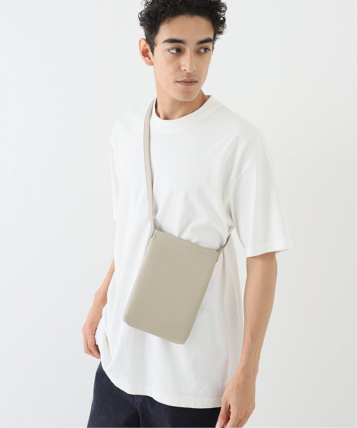 Hender Scheme / エンダースキーマ】cow shoulder small（ショルダー  