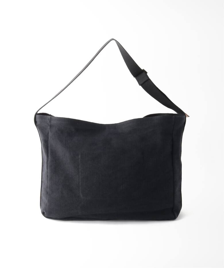 【Hender Scheme / エンダースキーマ】square shoulder bag big（ショルダーバッグ）｜EDIFICE