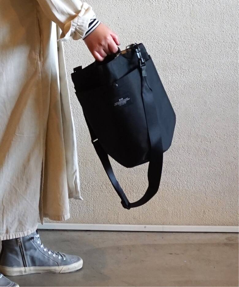 【BAGS IN PROGRESS/バッグス イン プログレス】 CIRCLE SHOULDER TOTE（トートバッグ）｜journal
