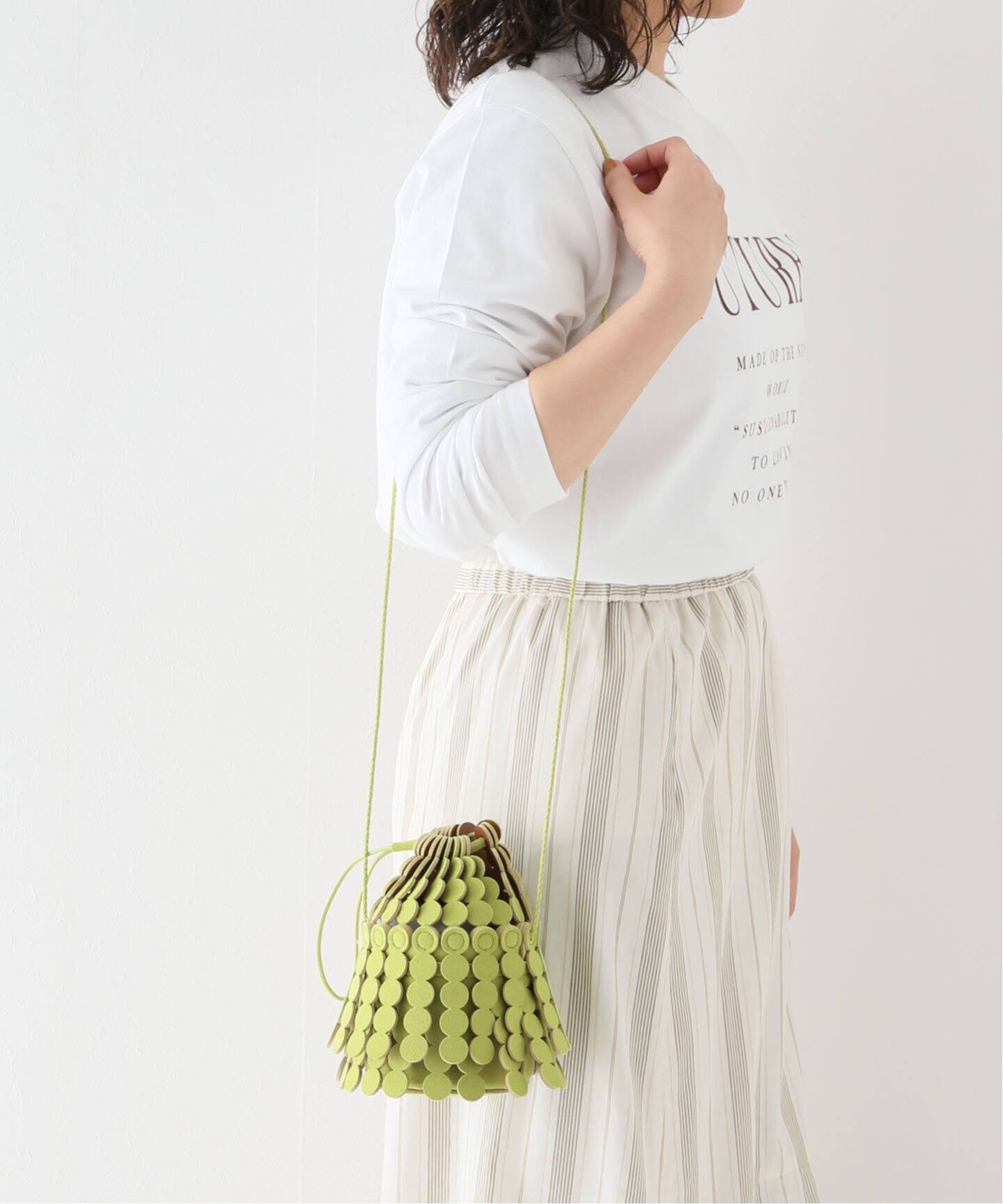 メアリオルターナショルダーバッグ 鋭い 【MARY AL TERNA】MOON 