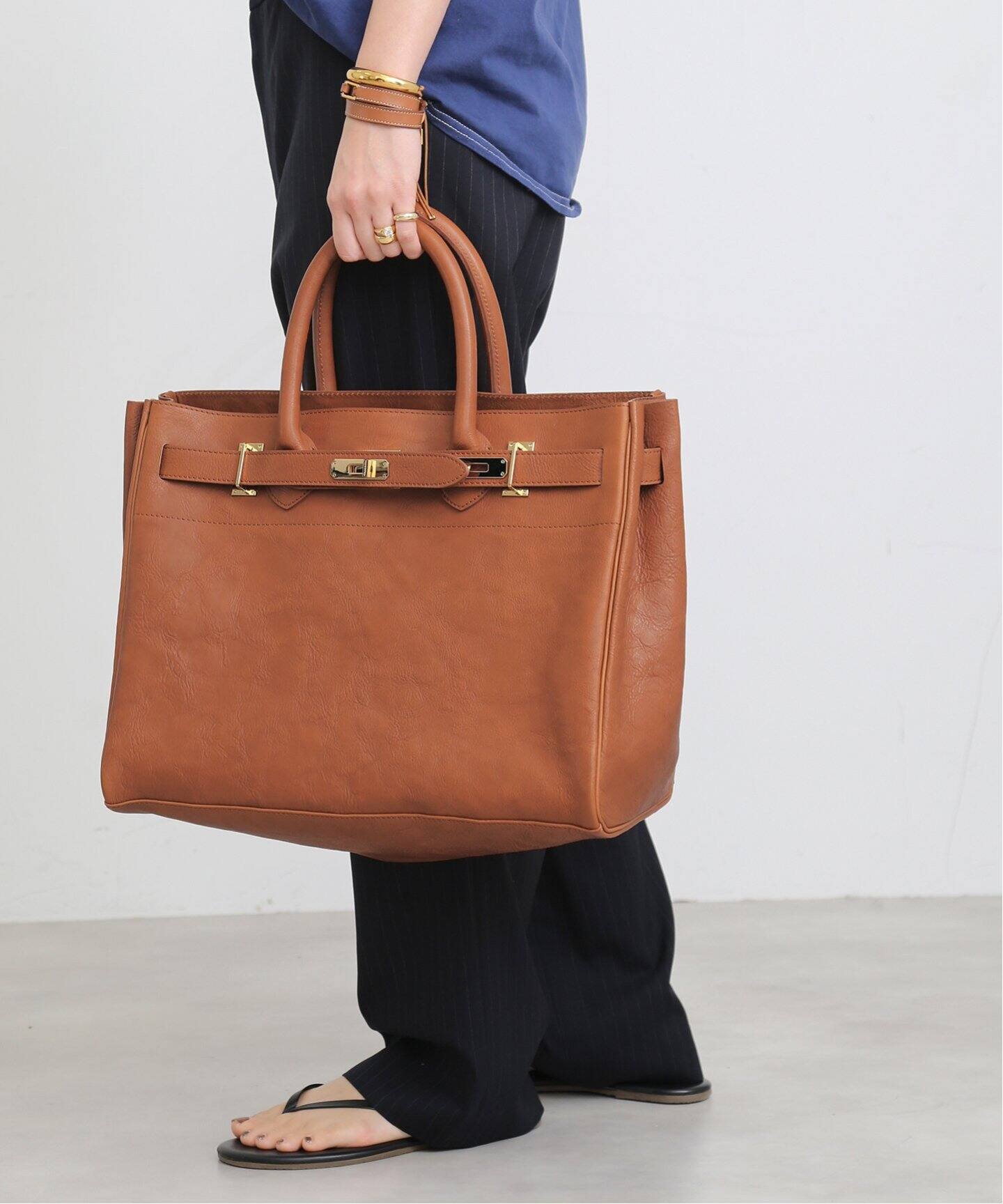 最終値下げ シータパランティカ スエードレザートートバッグ キャメル  