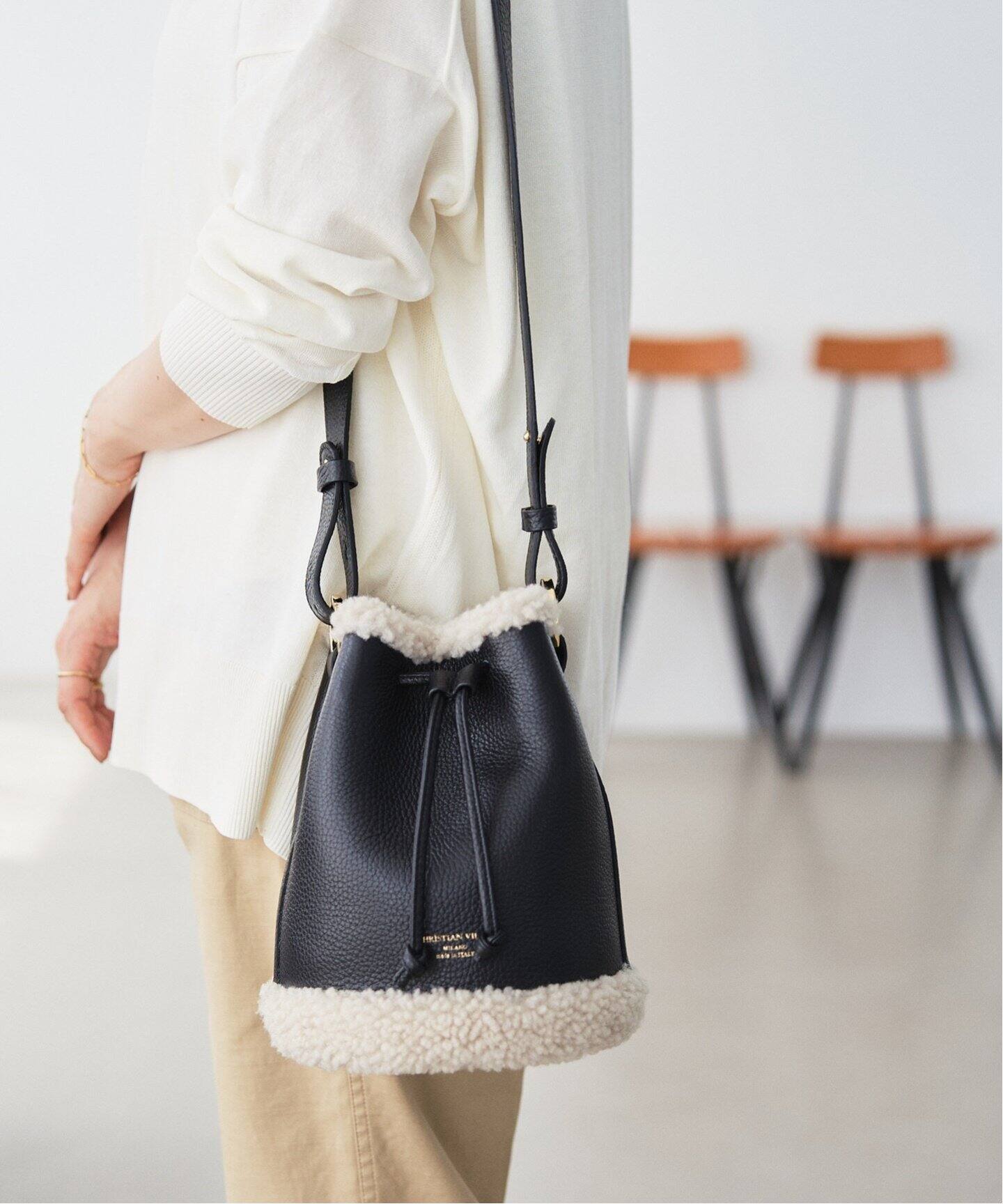 CHRISTIAN VILLA ムートンコンビショルダー（ショルダーバッグ）｜LE  