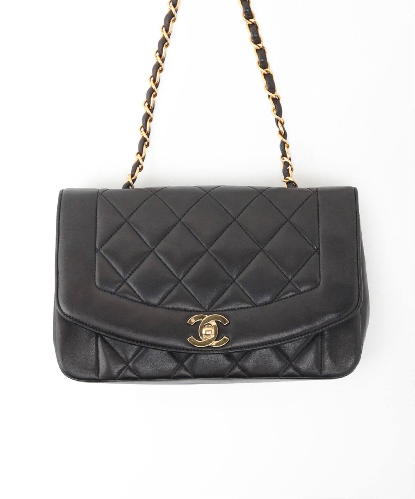 CHANEL / シャネル】 マトラッセバッグ ダイアナフラップ（ショルダー 