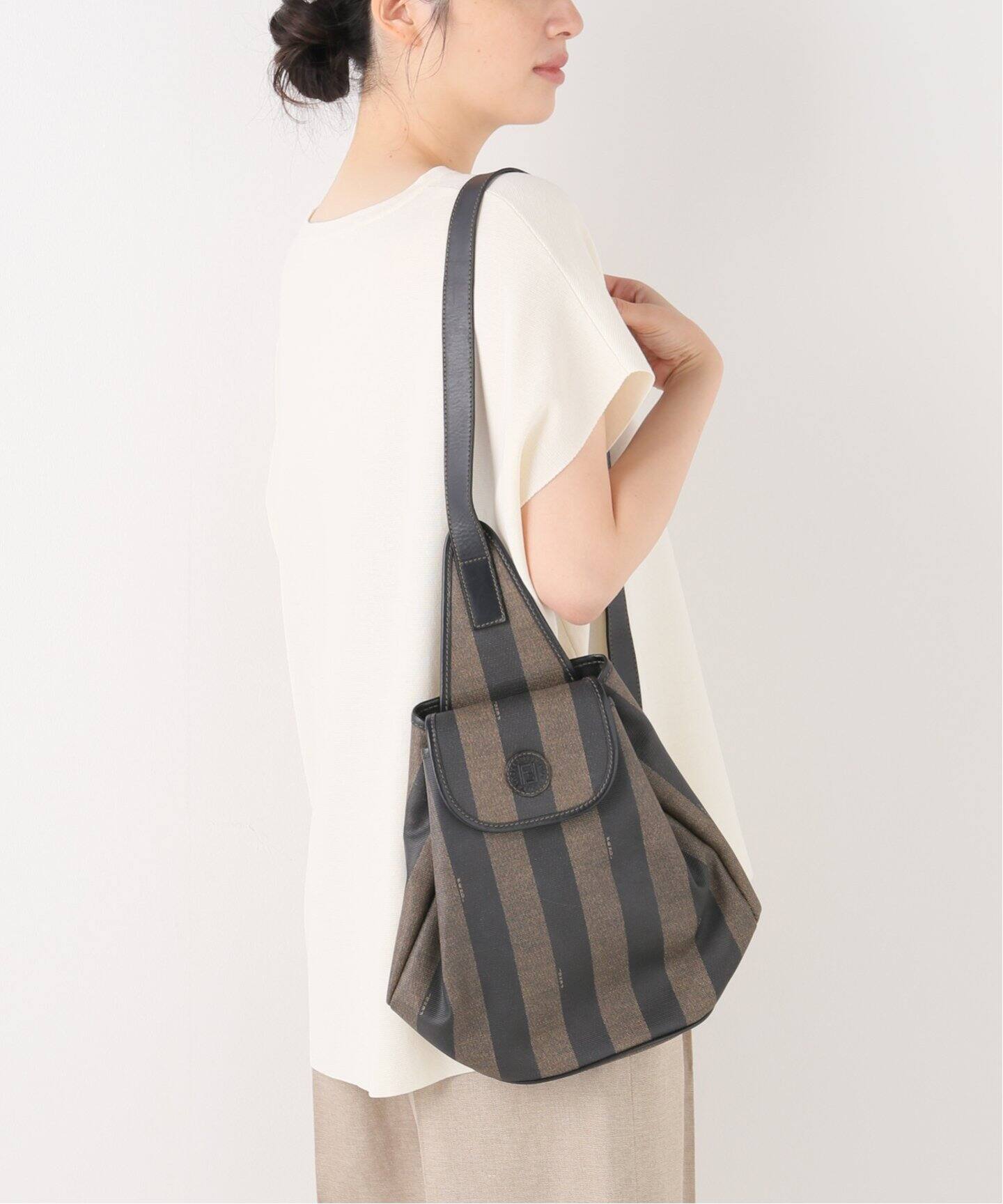 VINTAGE FENDI ペカン柄ワンショルダーバッグ（ショルダーバッグ 