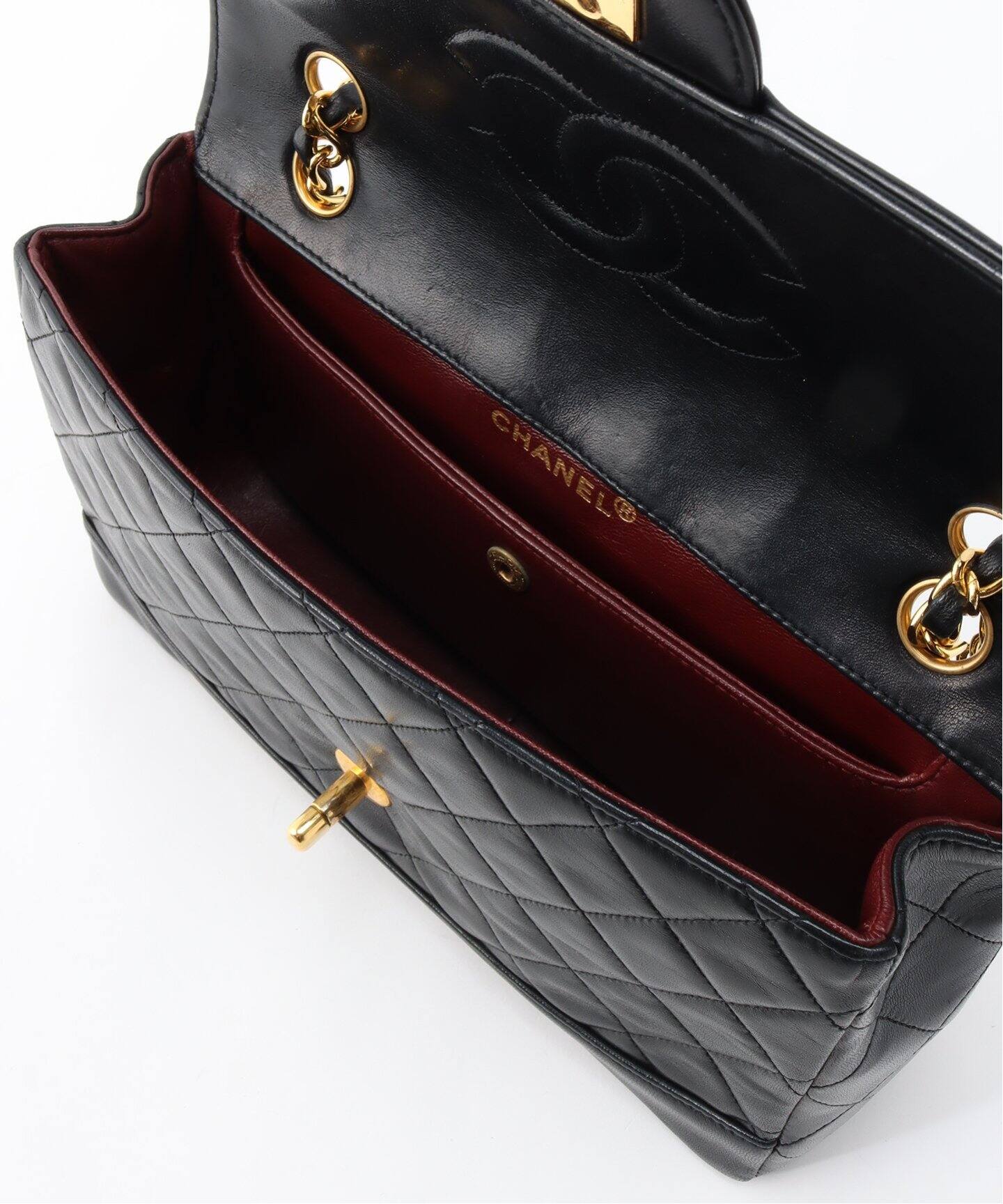 VINTAGE CHANEL/シャネル】 マトラッセチェーンショルダーバッグ 