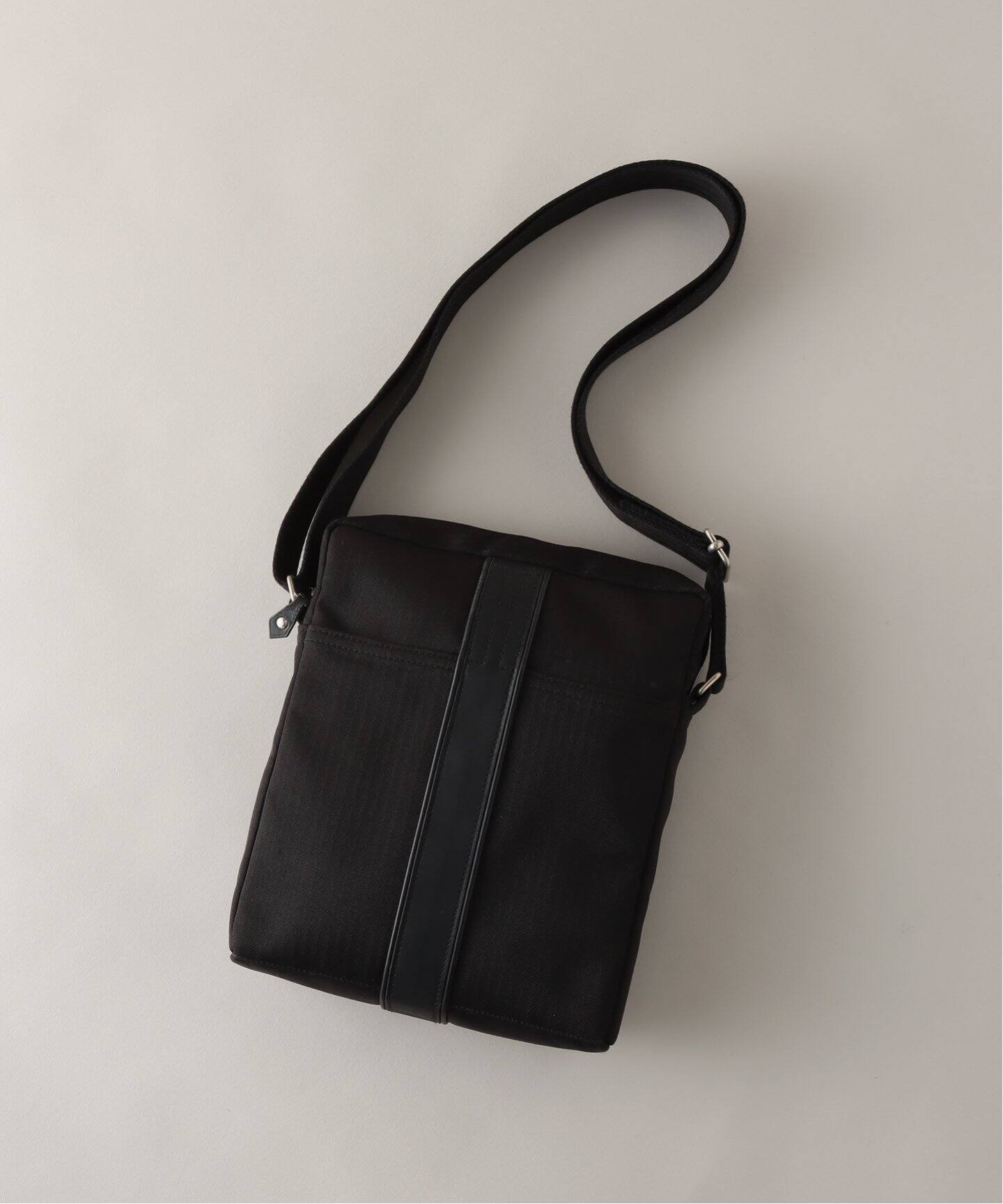 HERMES エルメス アカプルコ よら ショルダーバッグ黒ナイロンレザー 