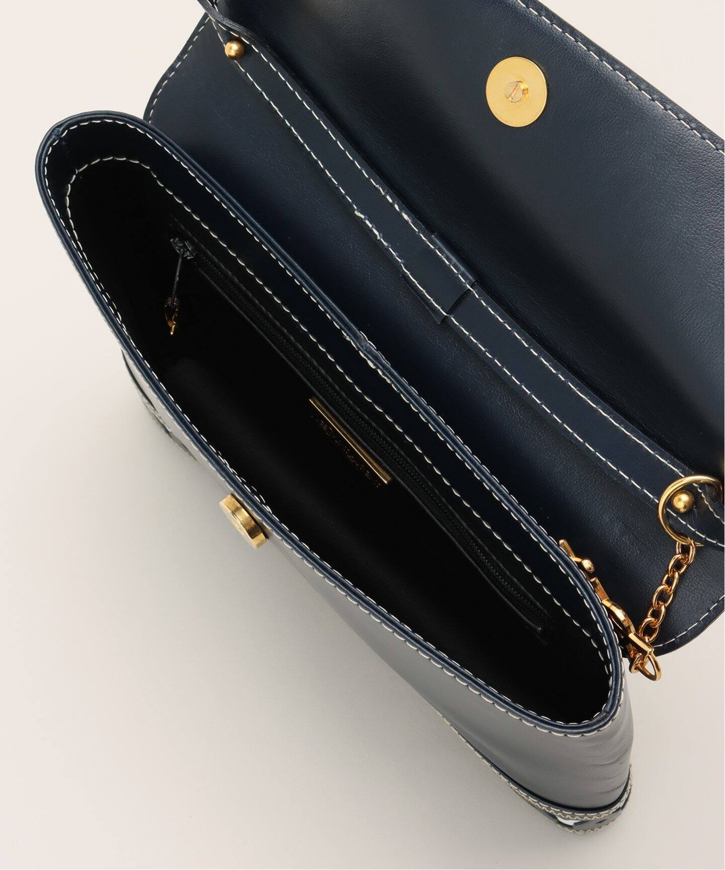 VINTAGE YSL/イヴ サンローラン】ショルダーバッグ（ショルダーバッグ