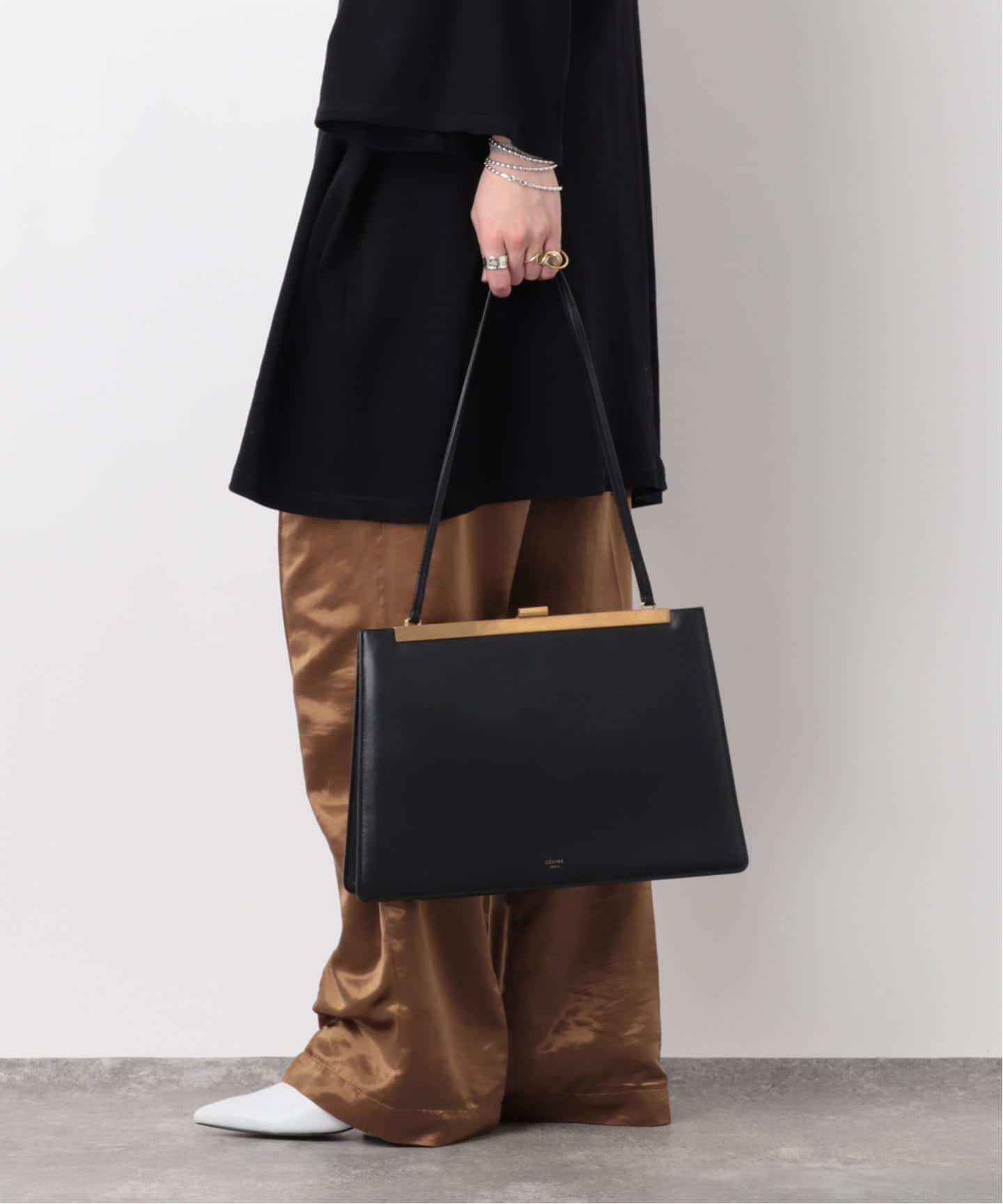 CELINE/セリーヌ】Clasp bag medium（ショルダーバッグ）｜ENSEMBLE