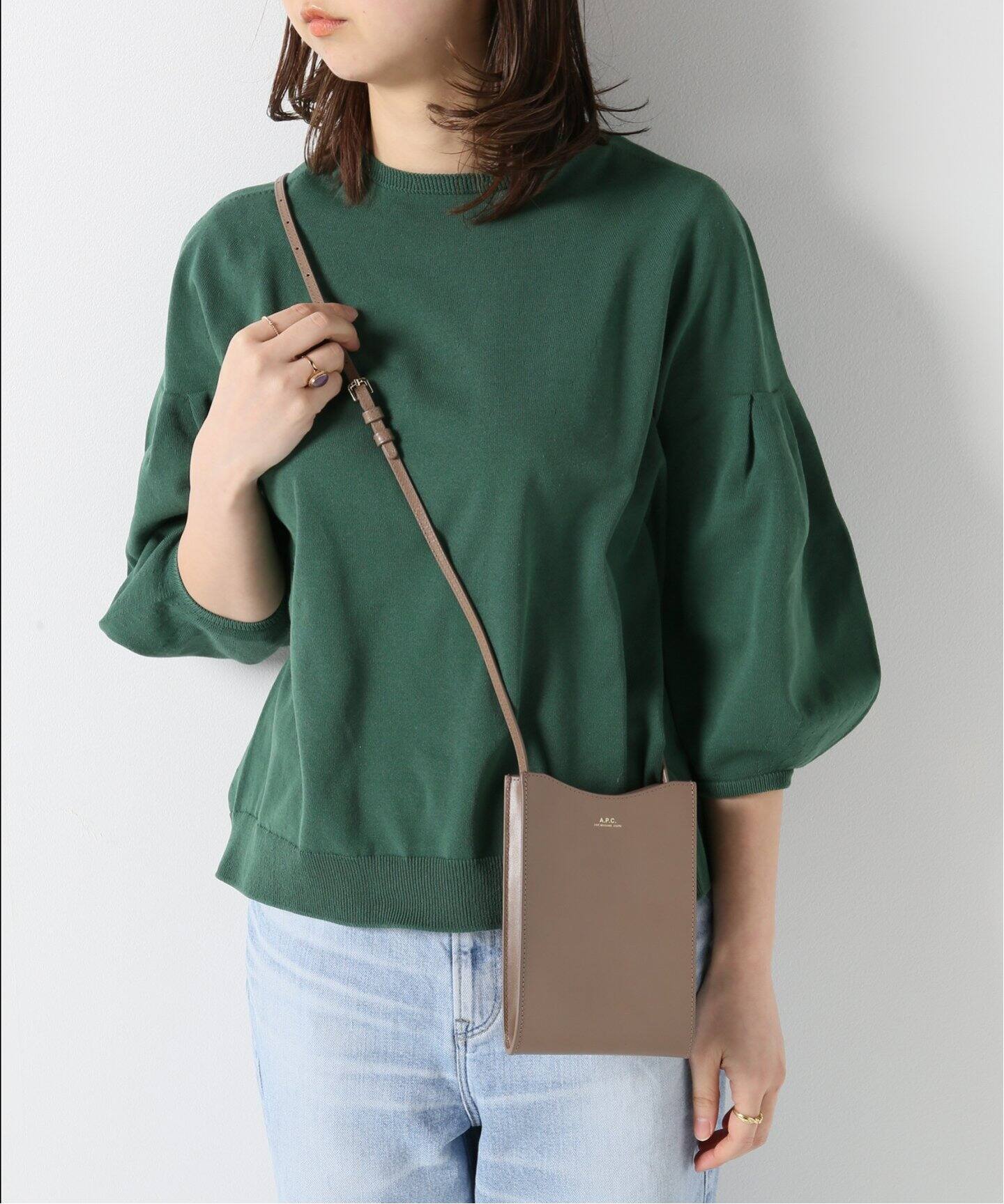 A.P.C./アー・ペー・セー】JAMIEネックポーチ（ショルダーバッグ  