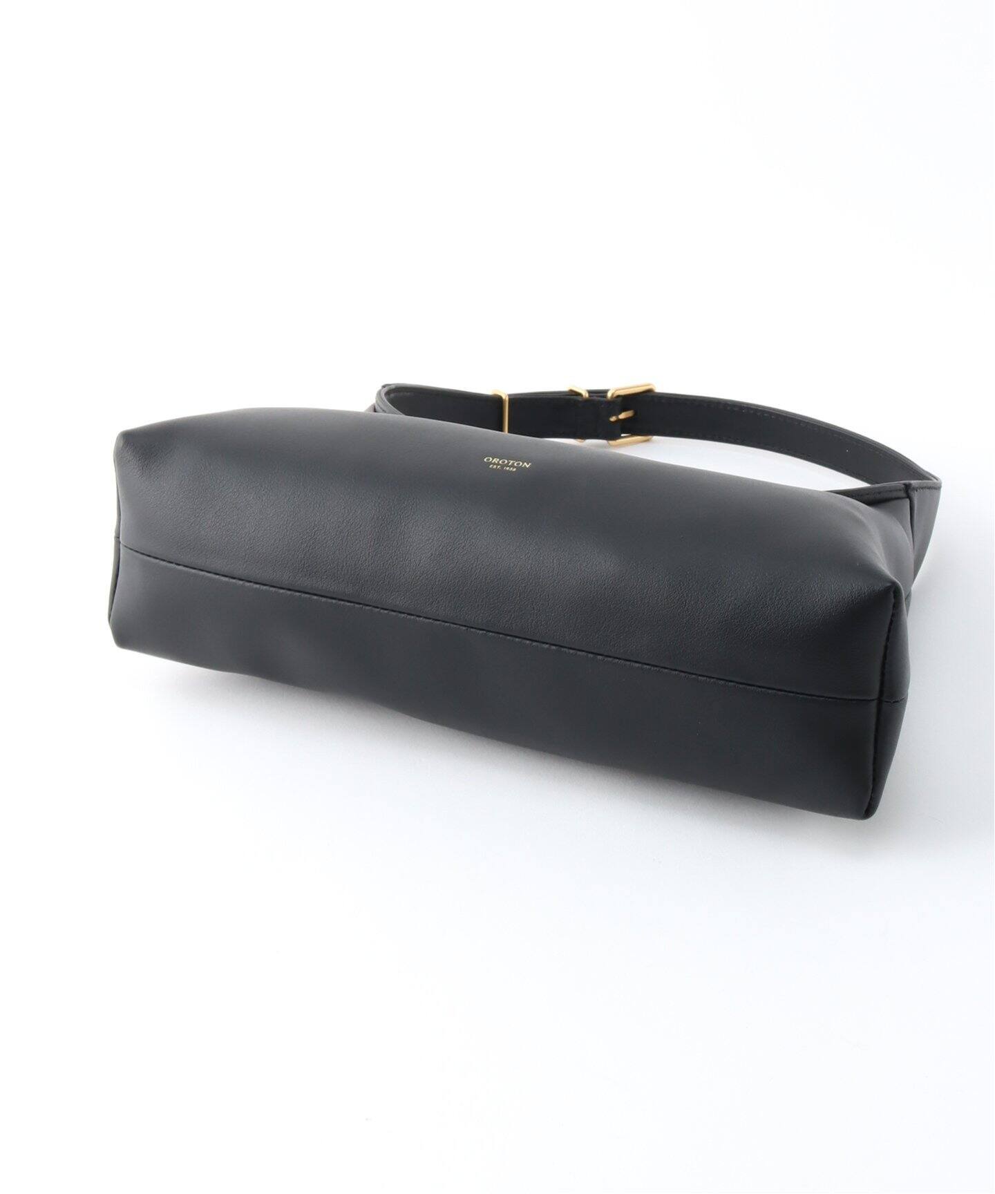 OROTON/オロトン】CINDER BAGUTTE ショルダーバッグ（ショルダーバッグ 