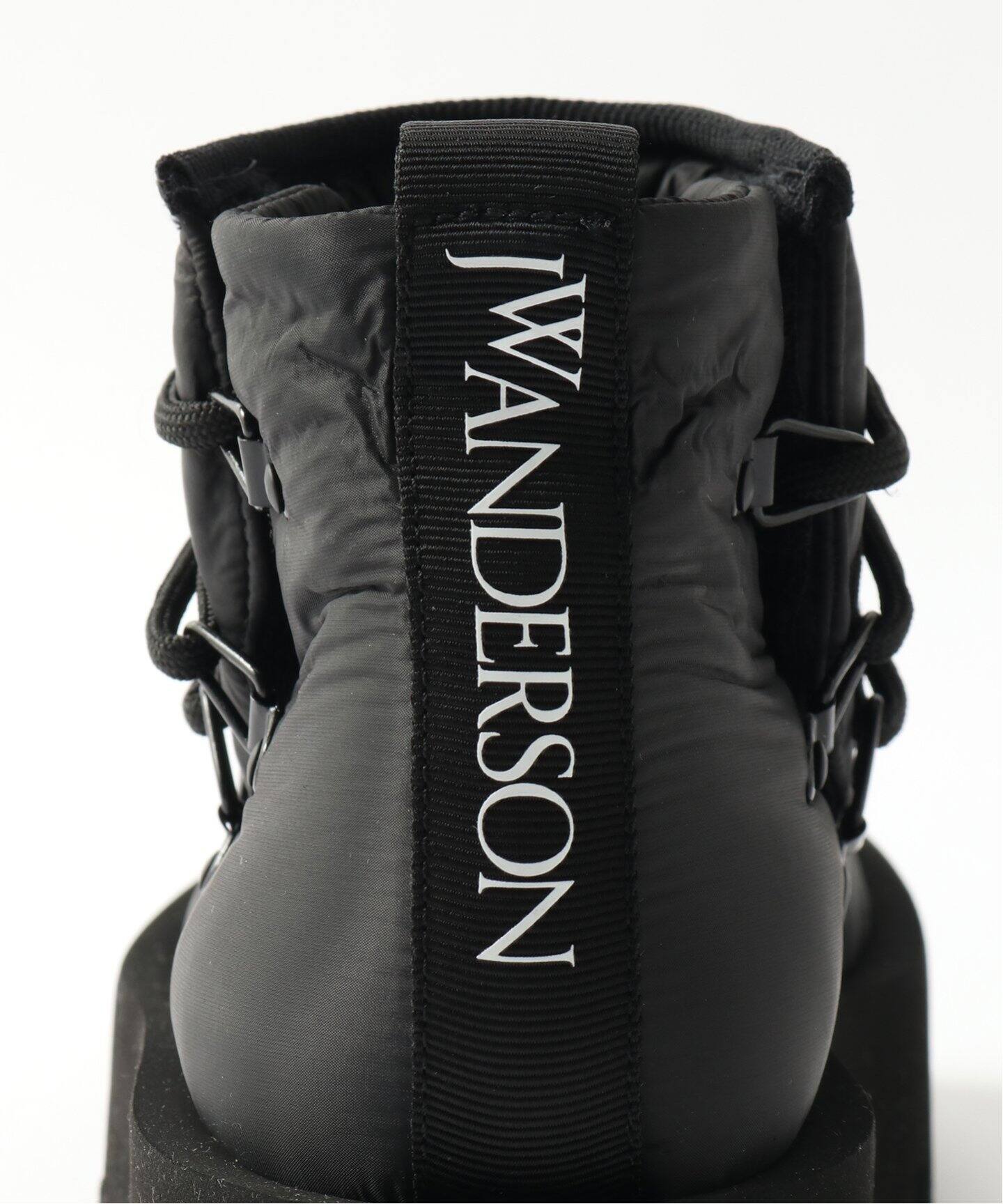 JW ANDERSON:ANW39006A-16090:PADDED LACED BOOT（ブーティ・ショート 