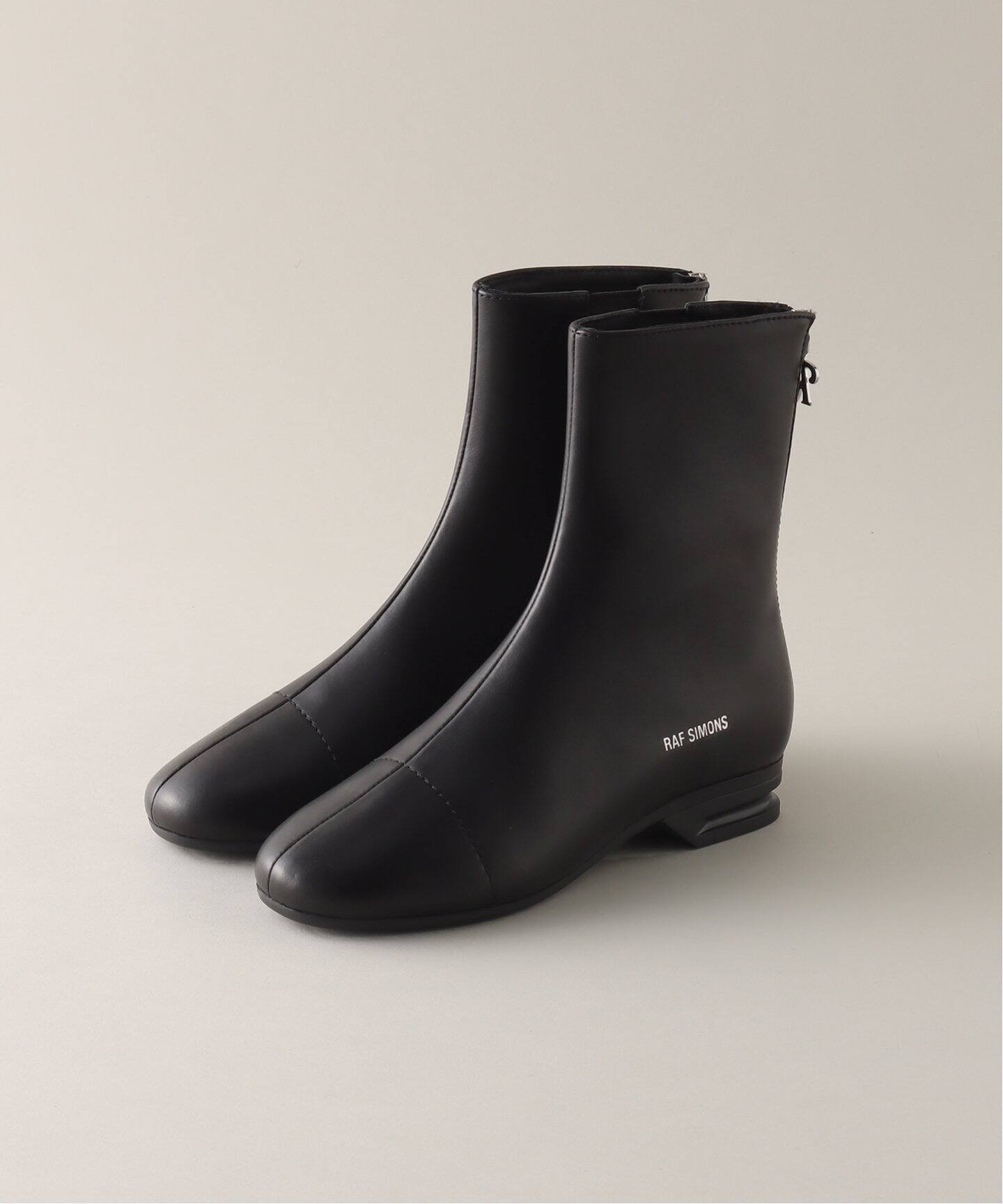 RAF SIMONS ラフシモンズ 見放さ 2001 HIGH（RUNNER） BK43