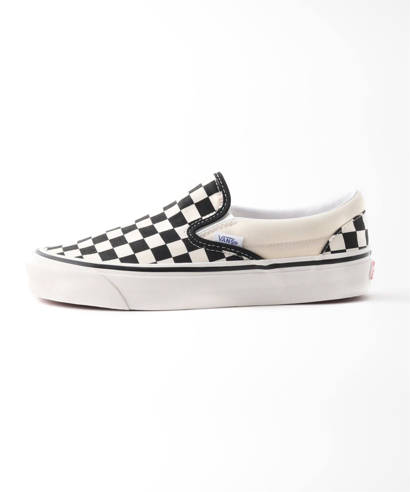 black slip on vans in store