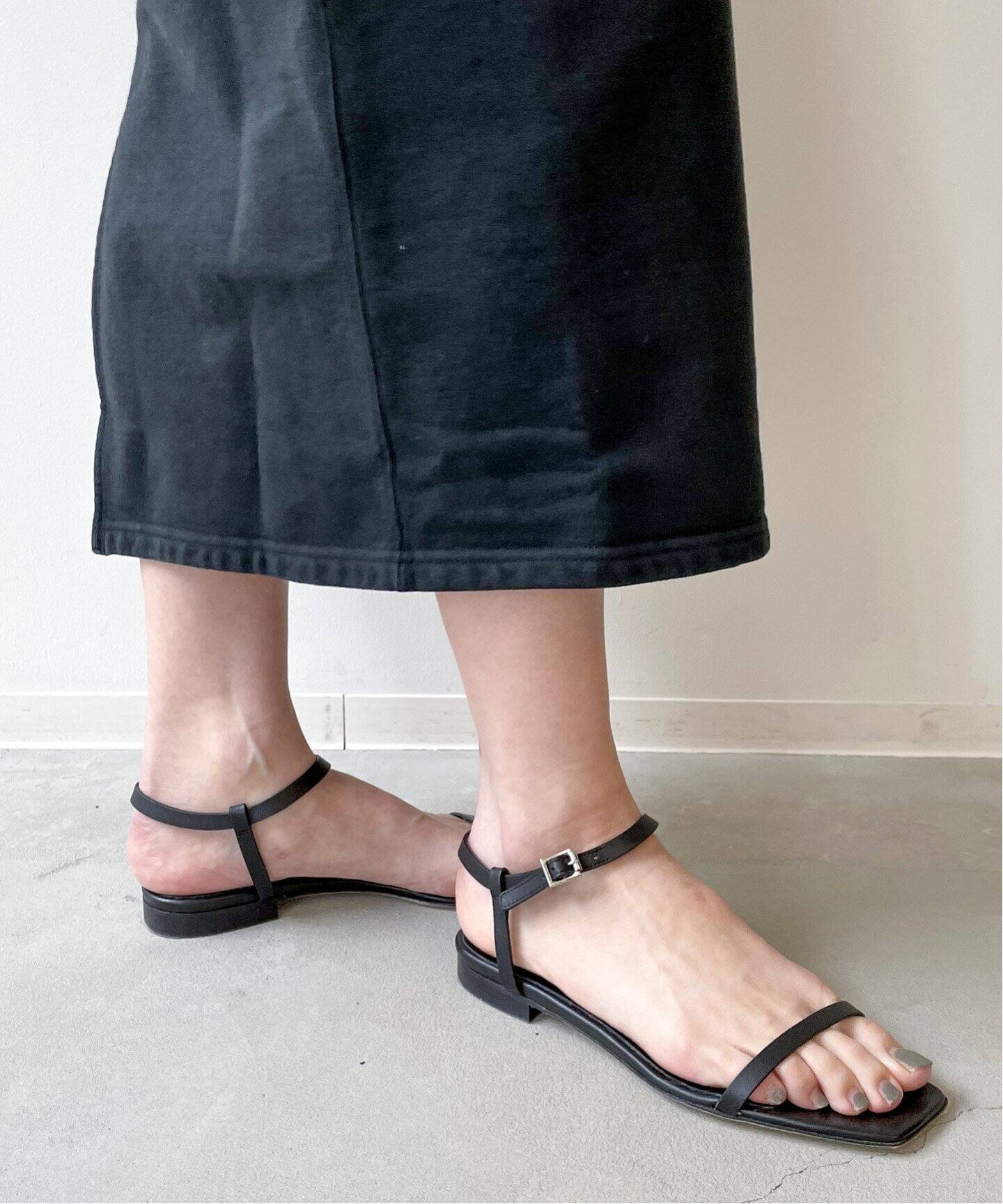 MANOLO BLAHNIK/マノロ ブラニク】FLAT SANDALS（サンダル）｜L  