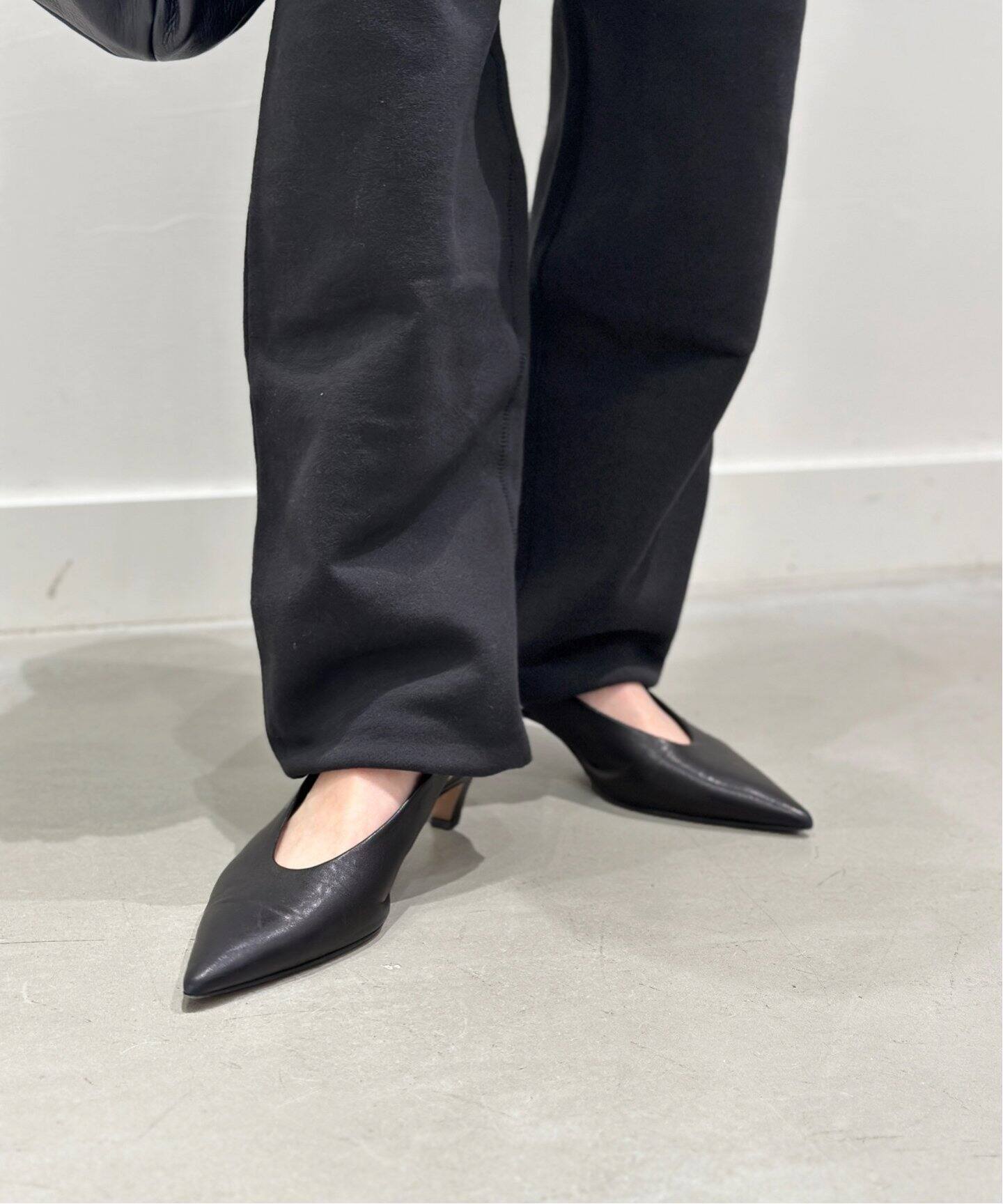 BRENTA/ブレンタ】4cm Back strap pumps（パンプス）｜AP STUDIO  
