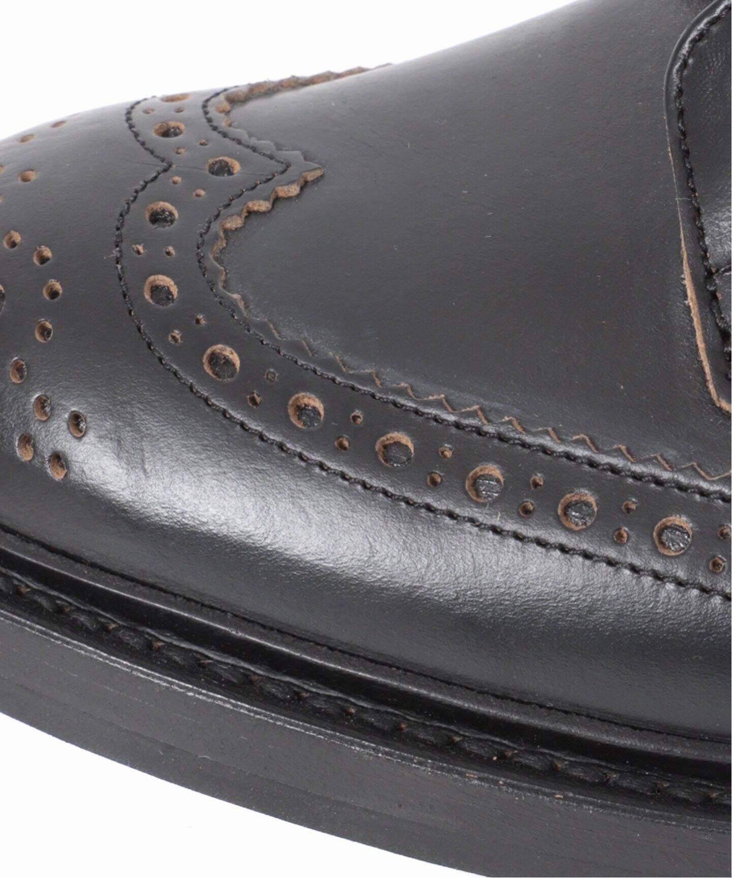 TRICKER