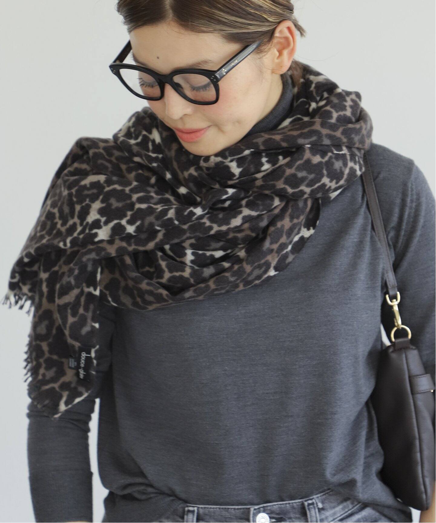 DOUCE GLOIRE/ドゥース グロワール】 LEOPARD ストール（マフラー  