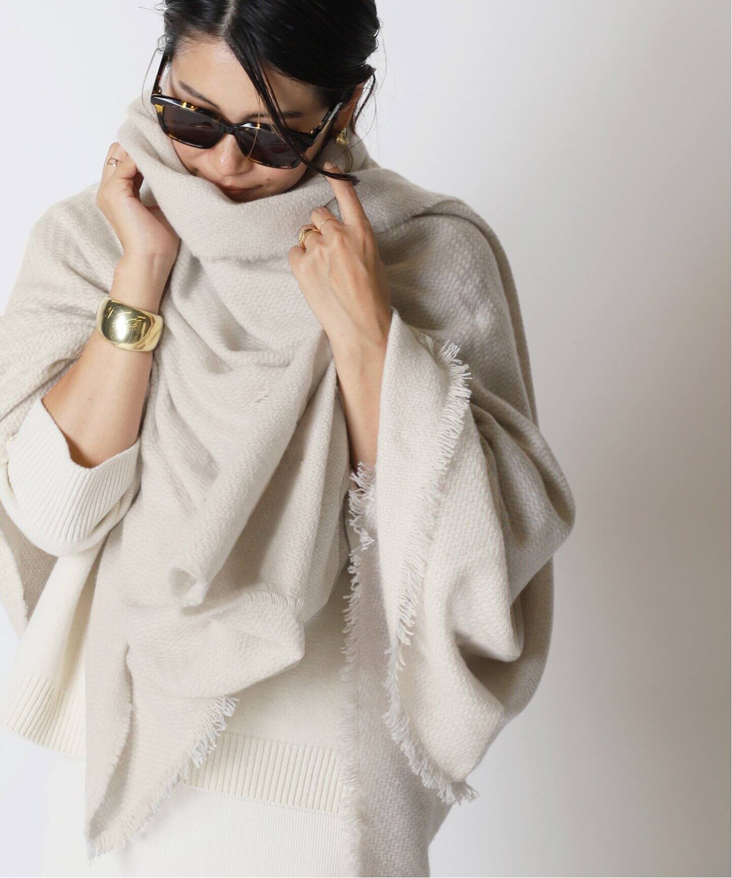 ALONPI CASHMERE/ アロンピ カシミア】 CASHMERE ストール（ストール  