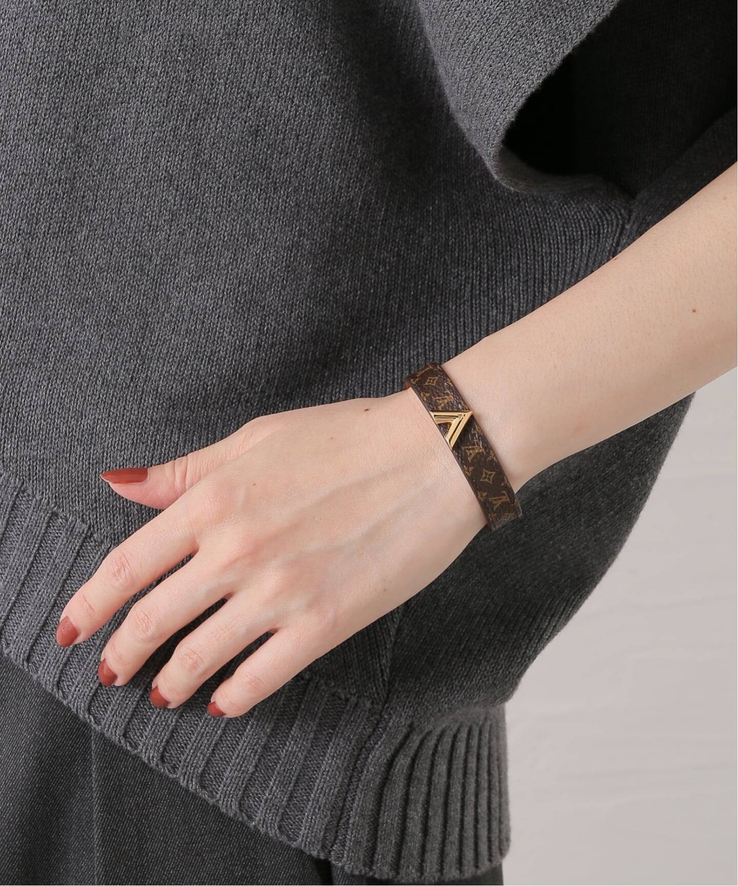 VINTAGE LOUIS VUITTON/ルイ・ヴィトン】Essencial V Bracelet