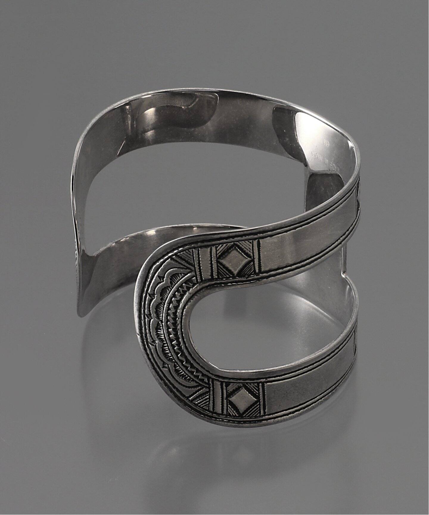 Hermes エルメス トゥアレグ ブレスレット バングル つけれ PMサイズ 