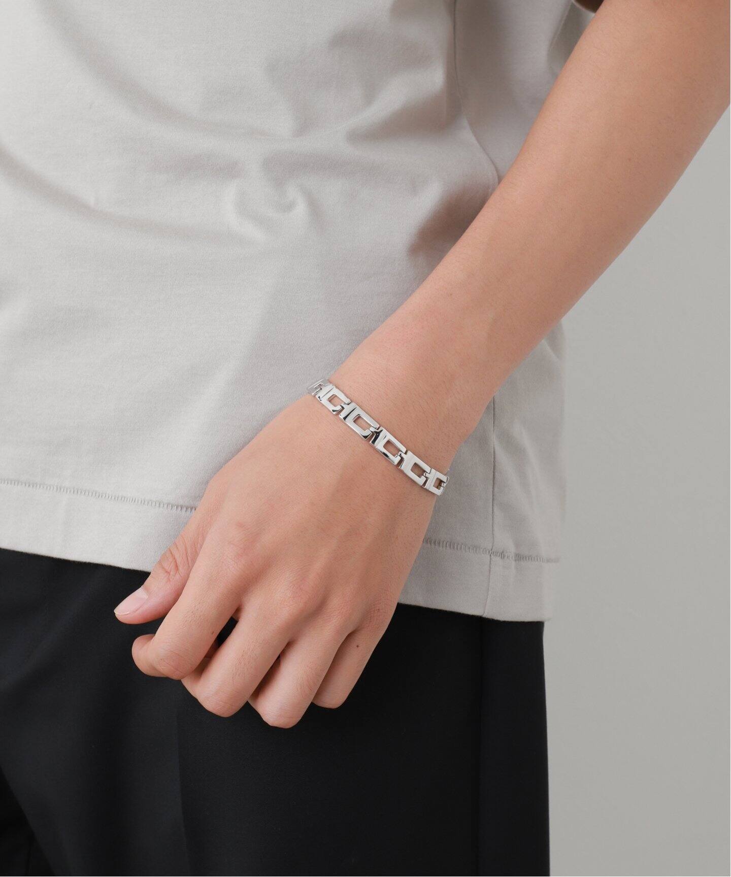 グッチ オールドグッチ プレートブレスレット バングル 甘ったる 