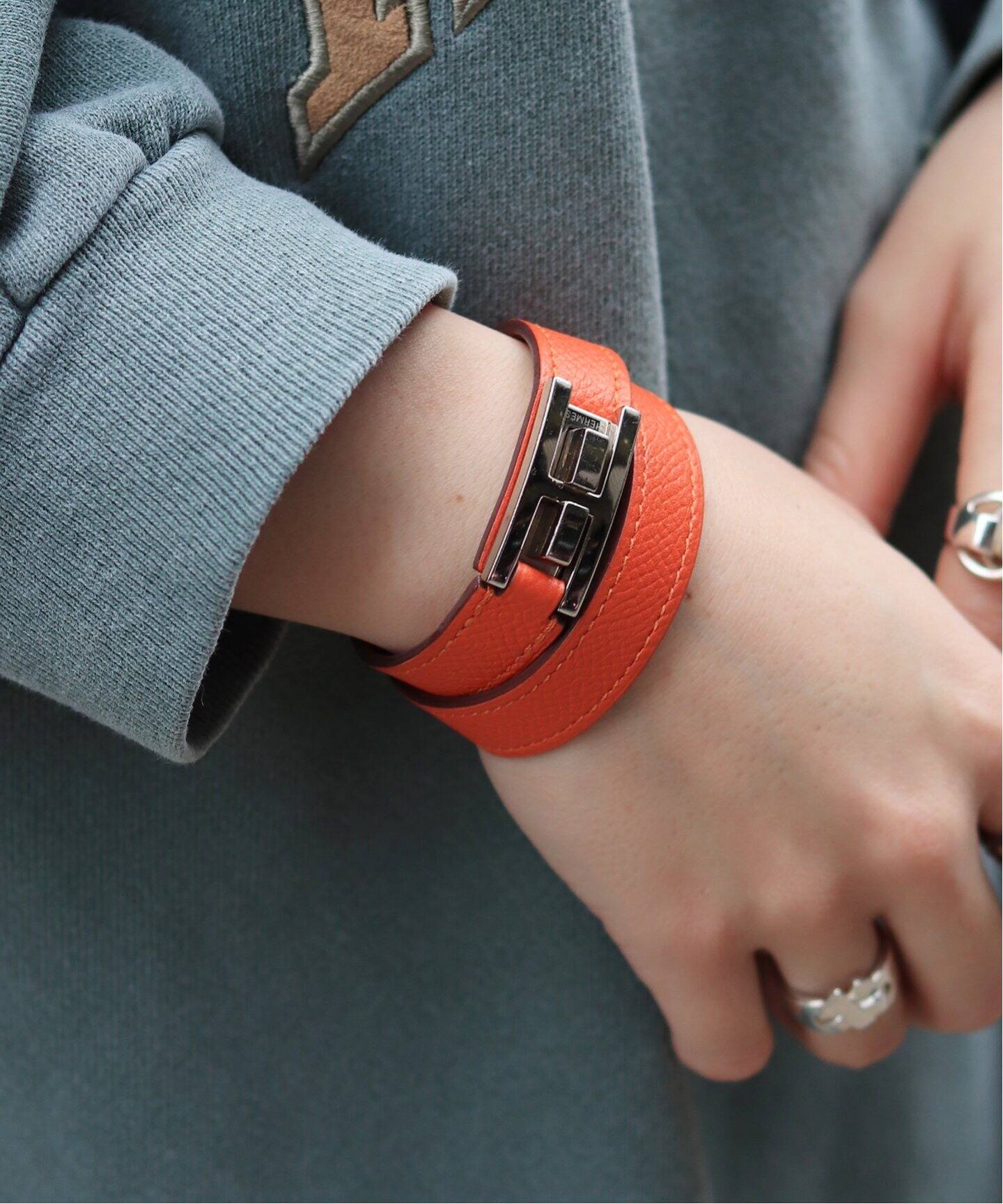 HERMES ドラッグ ドゥブルトゥール（ブレスレット・バングル 