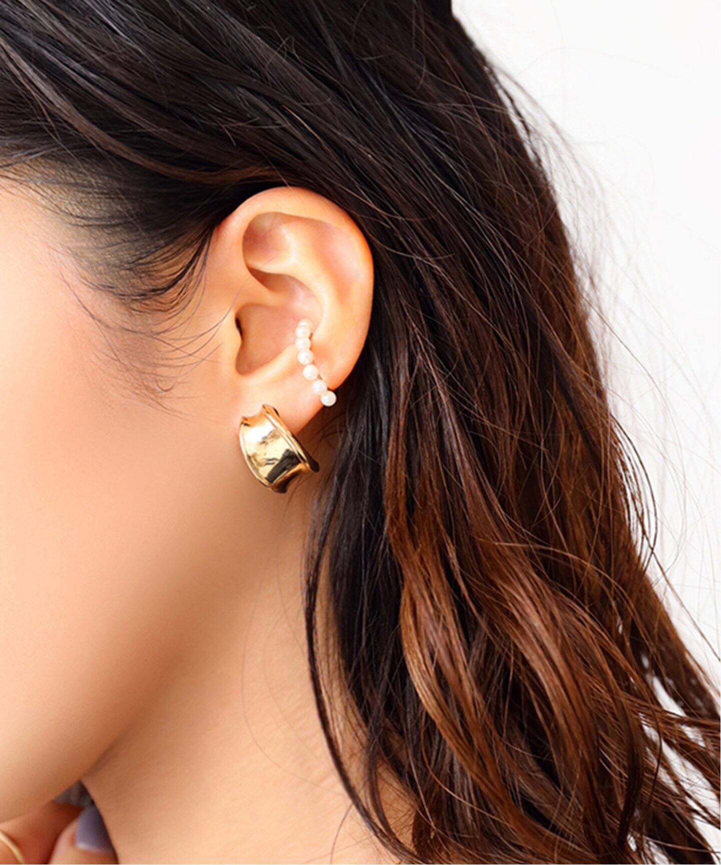 オーバルアコヤパールラインイヤーカフ K10（片耳）（イヤーカフ  