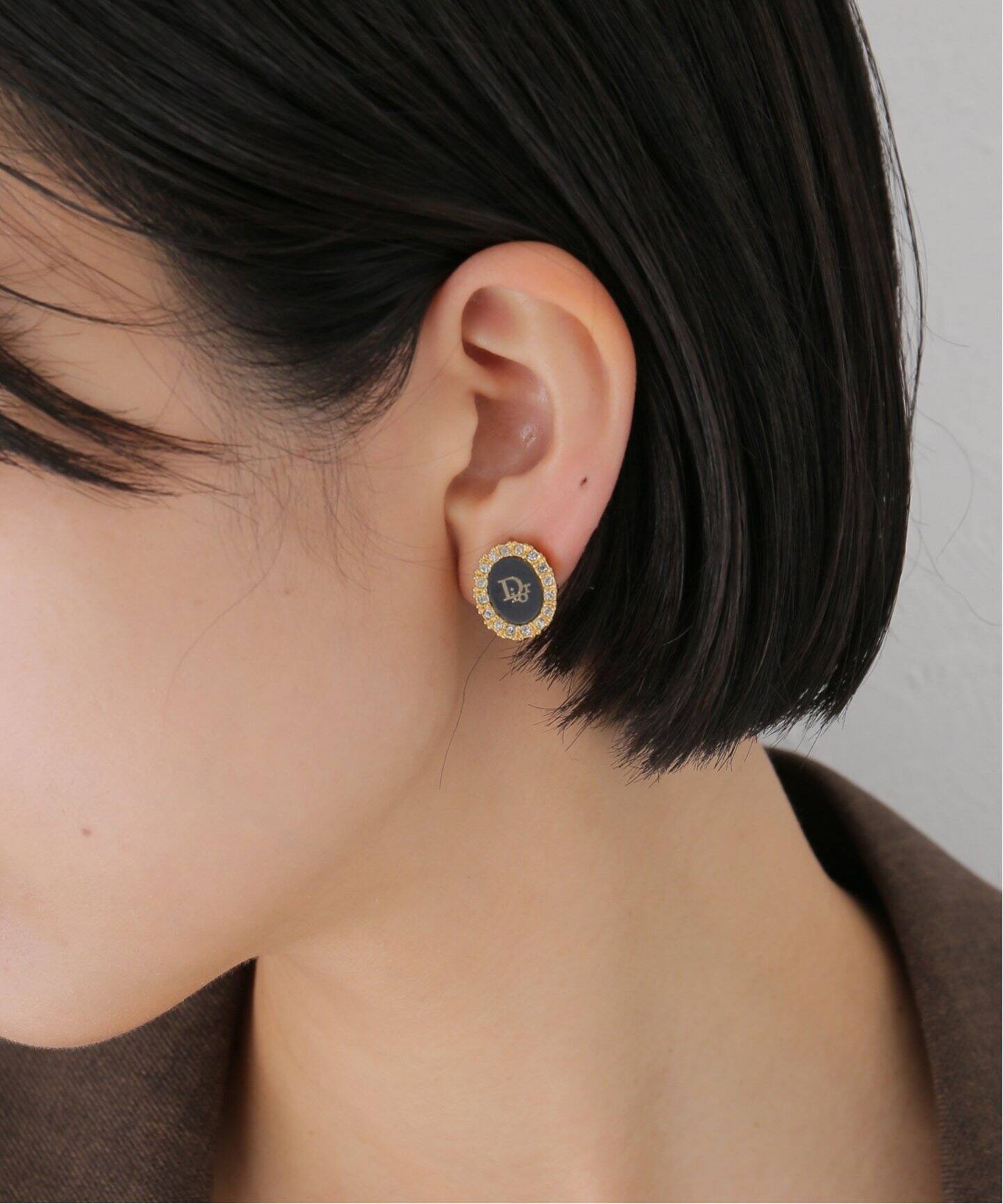 Dior / ディオール】イヤリング ブラックオーバル（イヤリング  