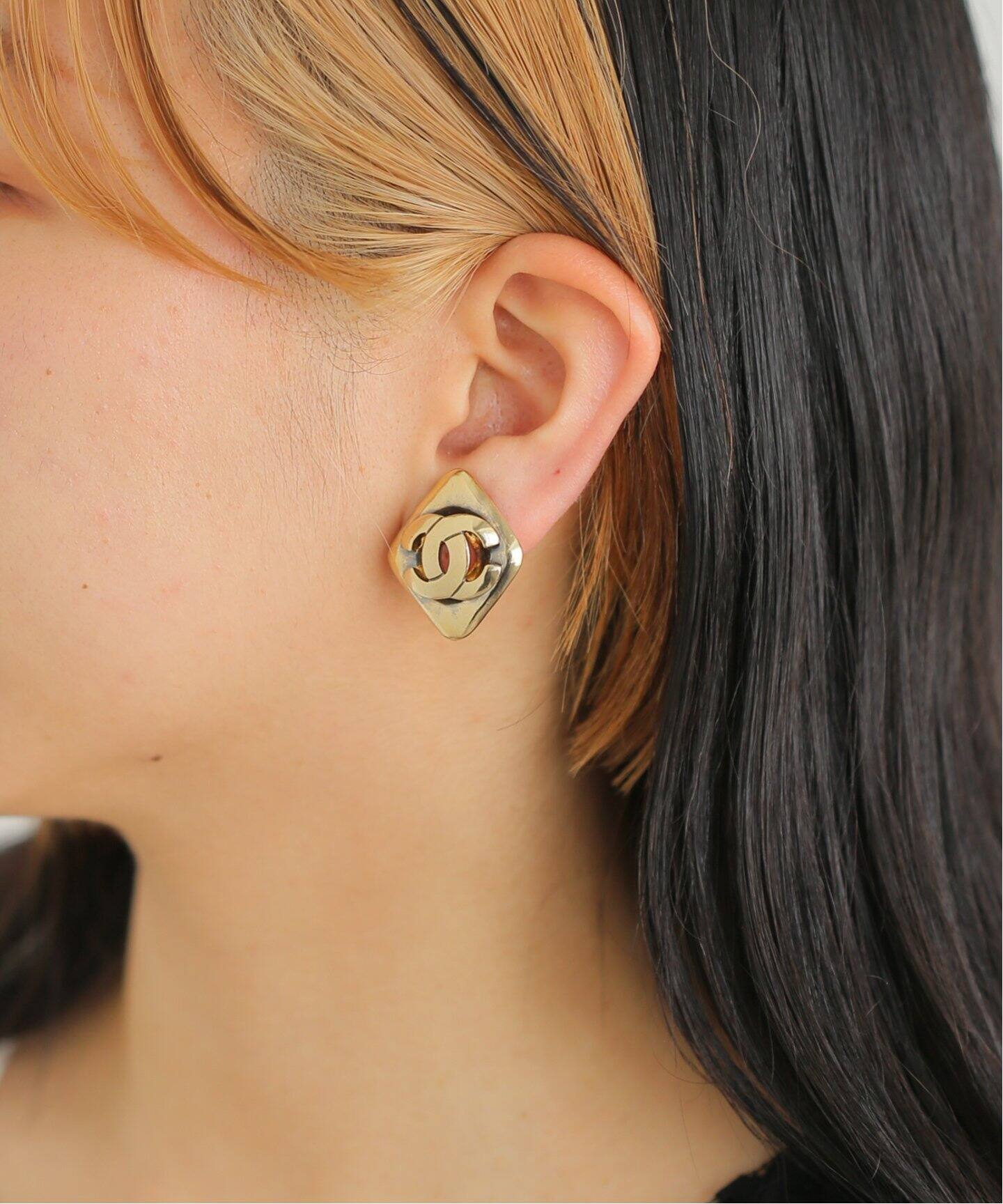 VINTAGE CHANEL/シャネル】イヤリング(両耳)（イヤリング）｜ENSEMBLE  