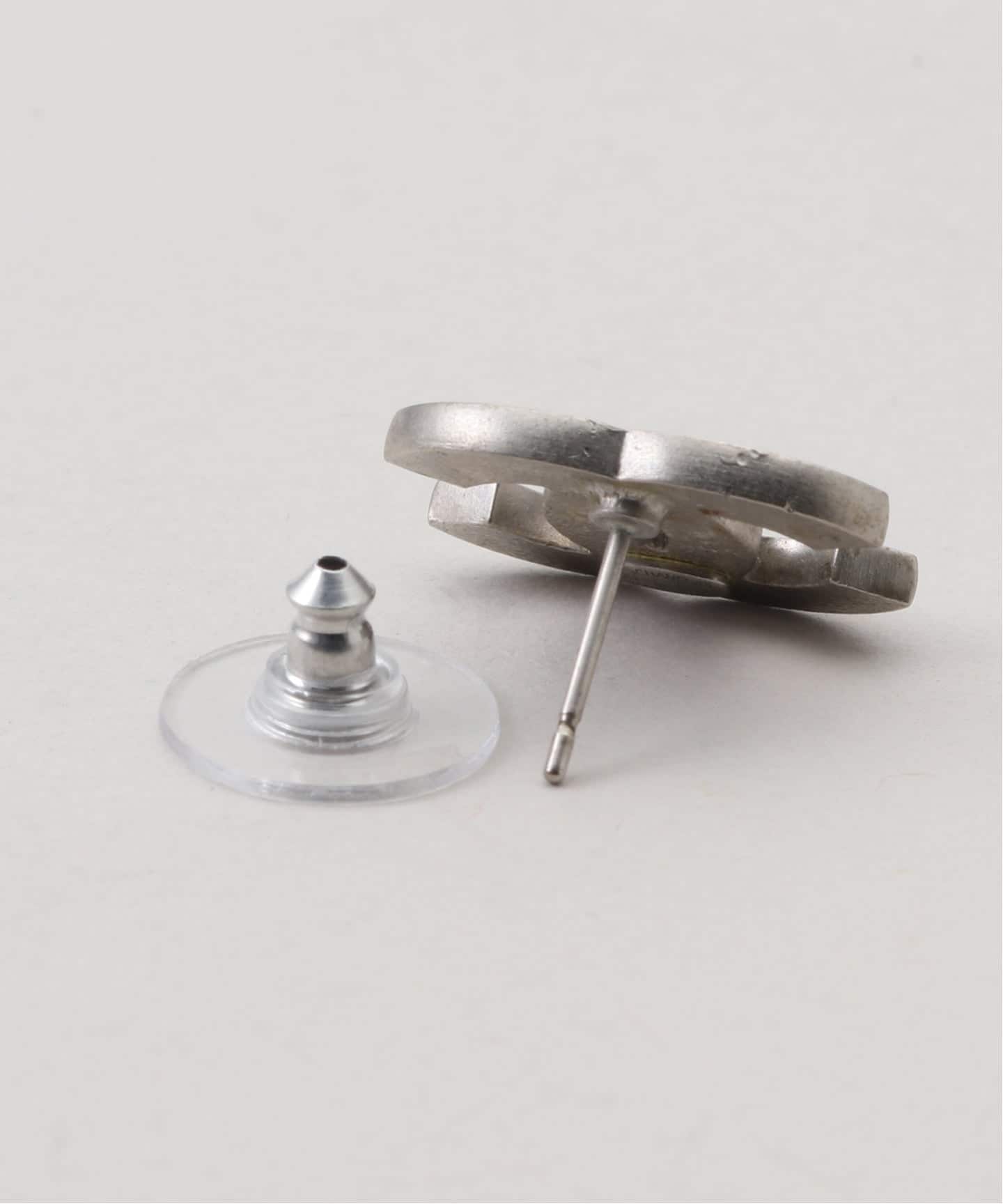 VINTAGE CHANEL/シャネル】 pierce logo(両耳)（ピアス（両耳用