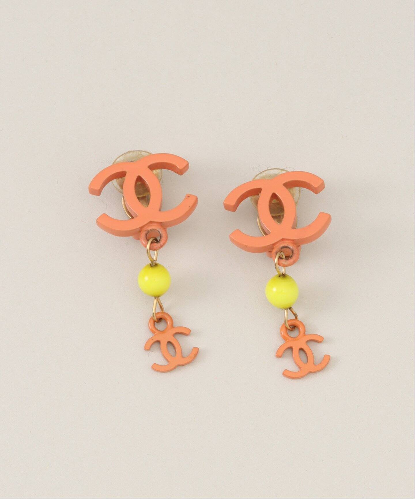 VINTAGE CHANEL/シャネル】 earring logo（イヤリング）｜ENSEMBLE 