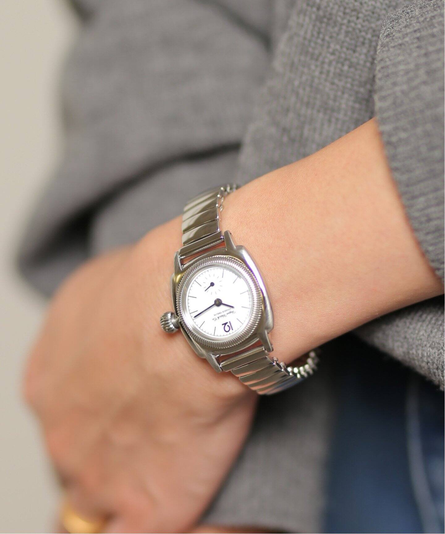 VAGUE WATCH/ヴァーグウォッチ】 Coussin 12 Extension Silver 28mm 